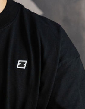 Studio Zuiver SS25 Merch BLACK
