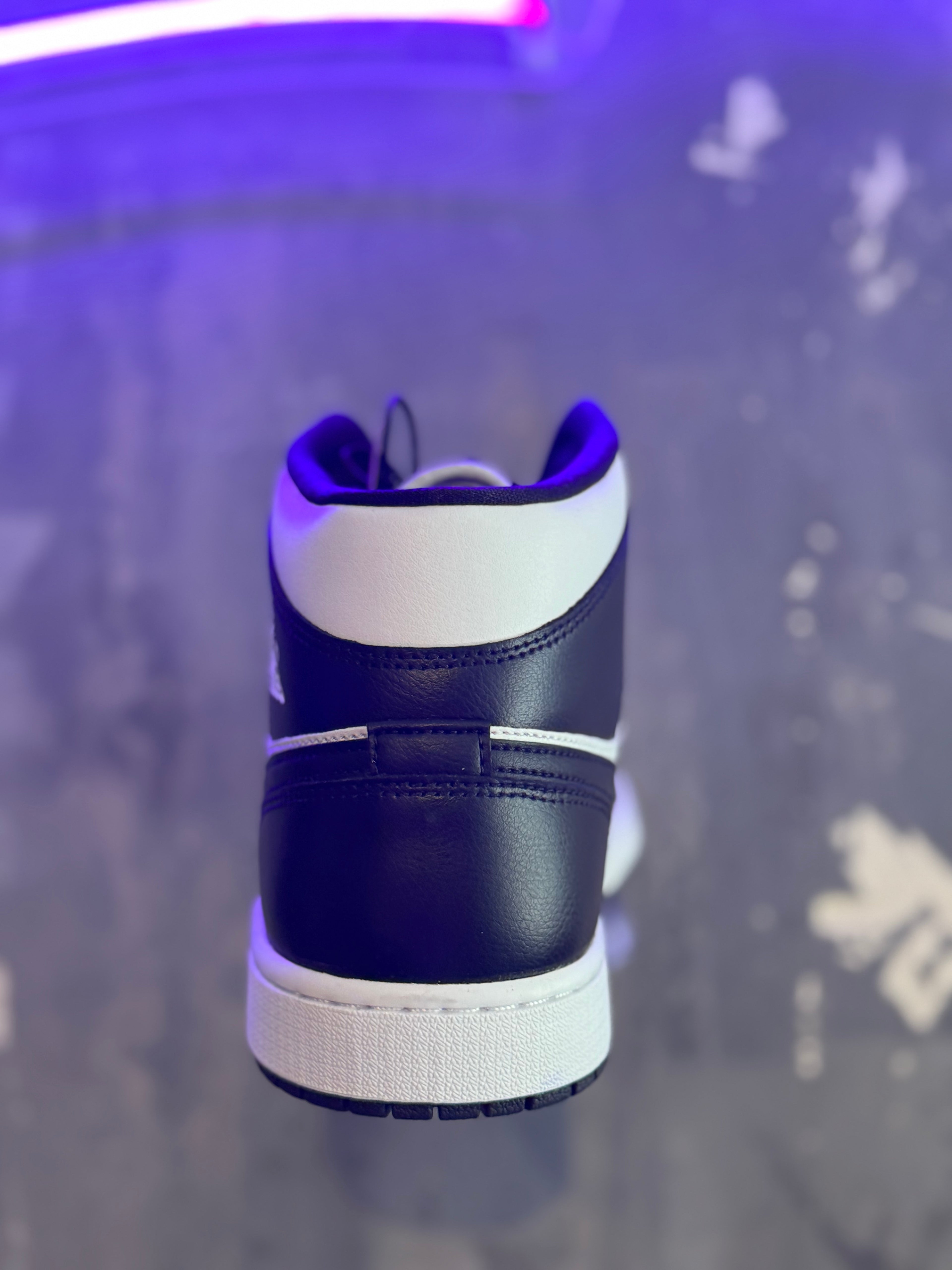 Nike Air Jordan Mid Panda