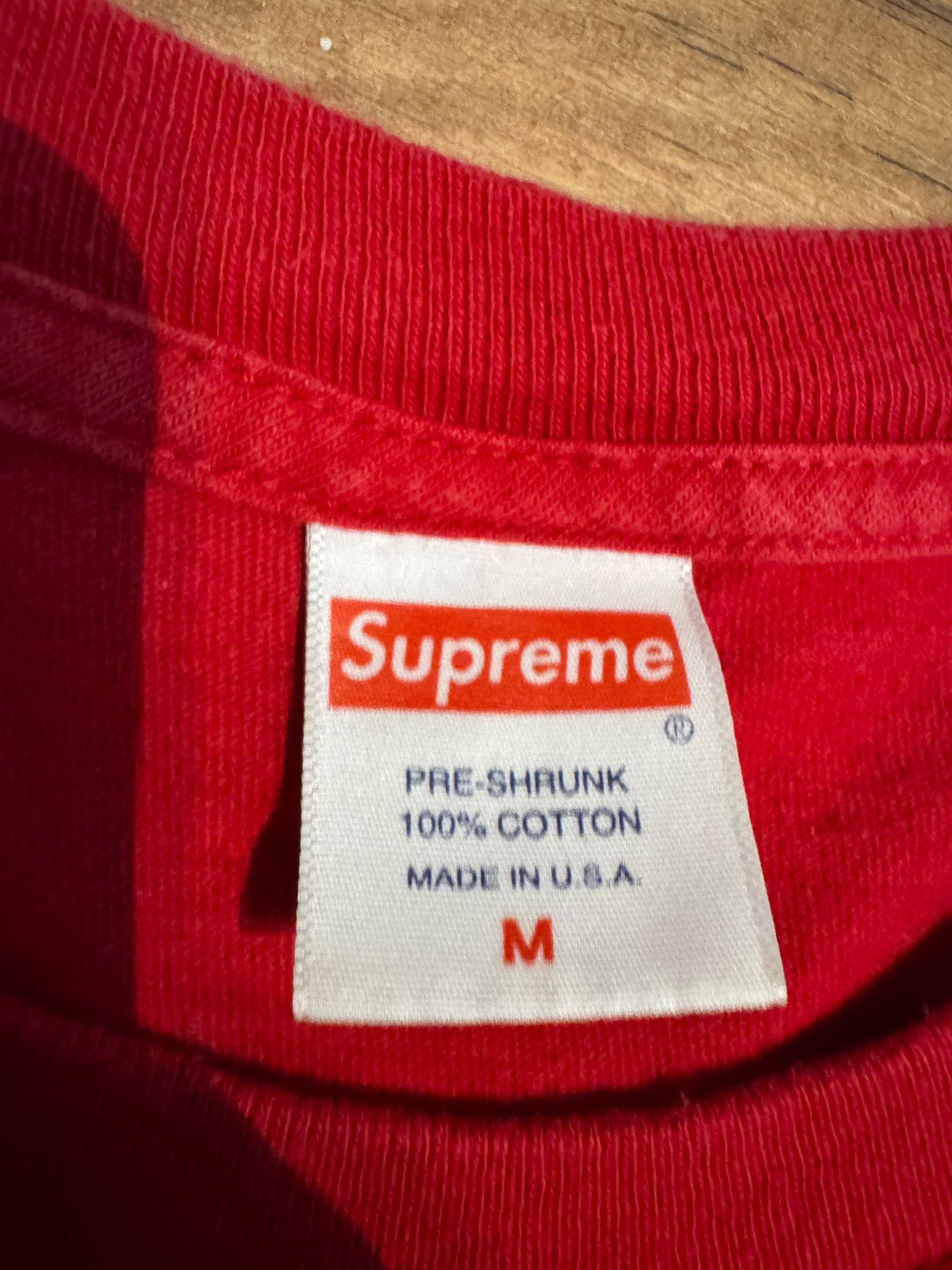 Supreme T-Shirt lettering colors red maat M