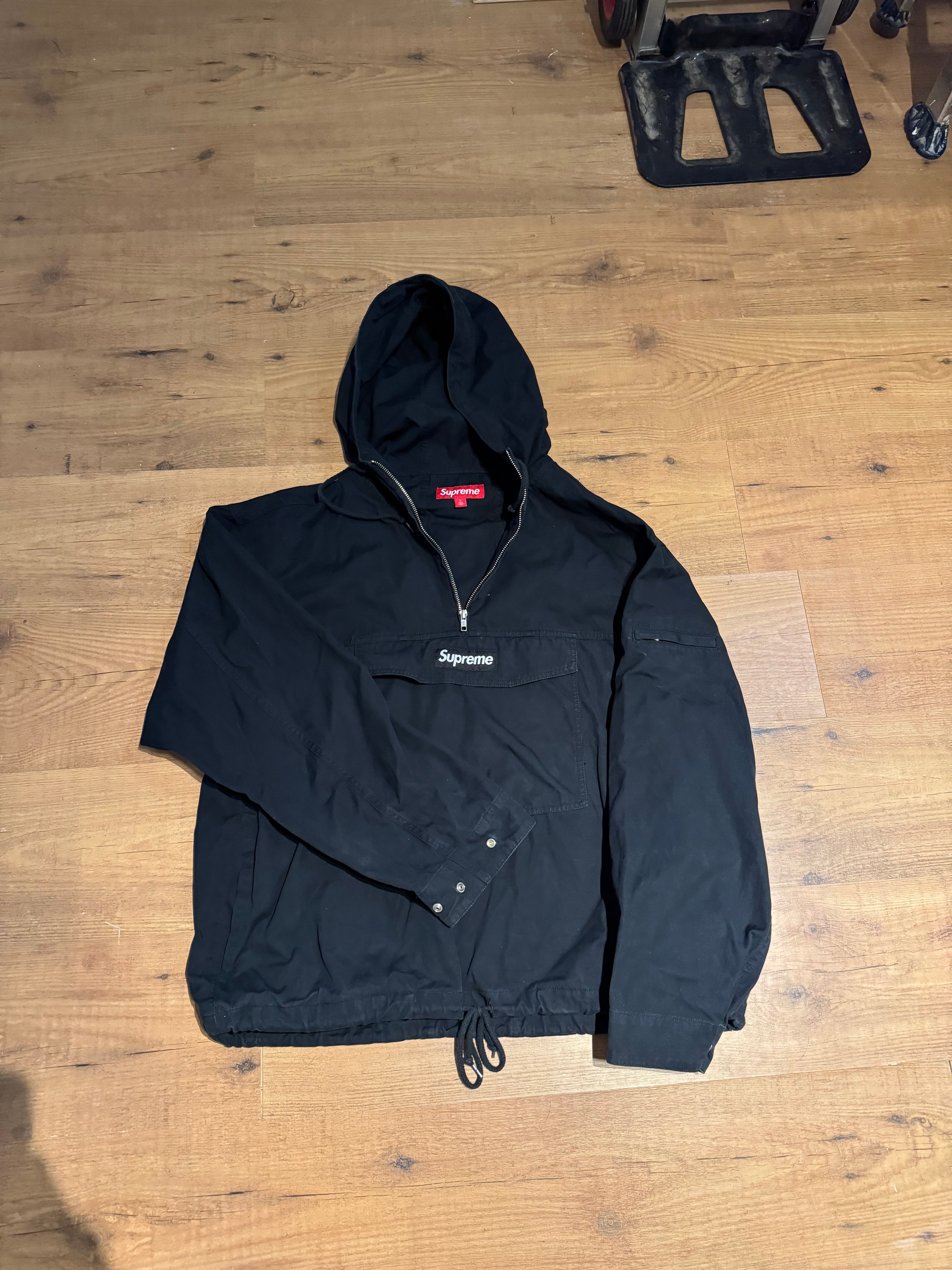 Supreme Anorak Black maat L