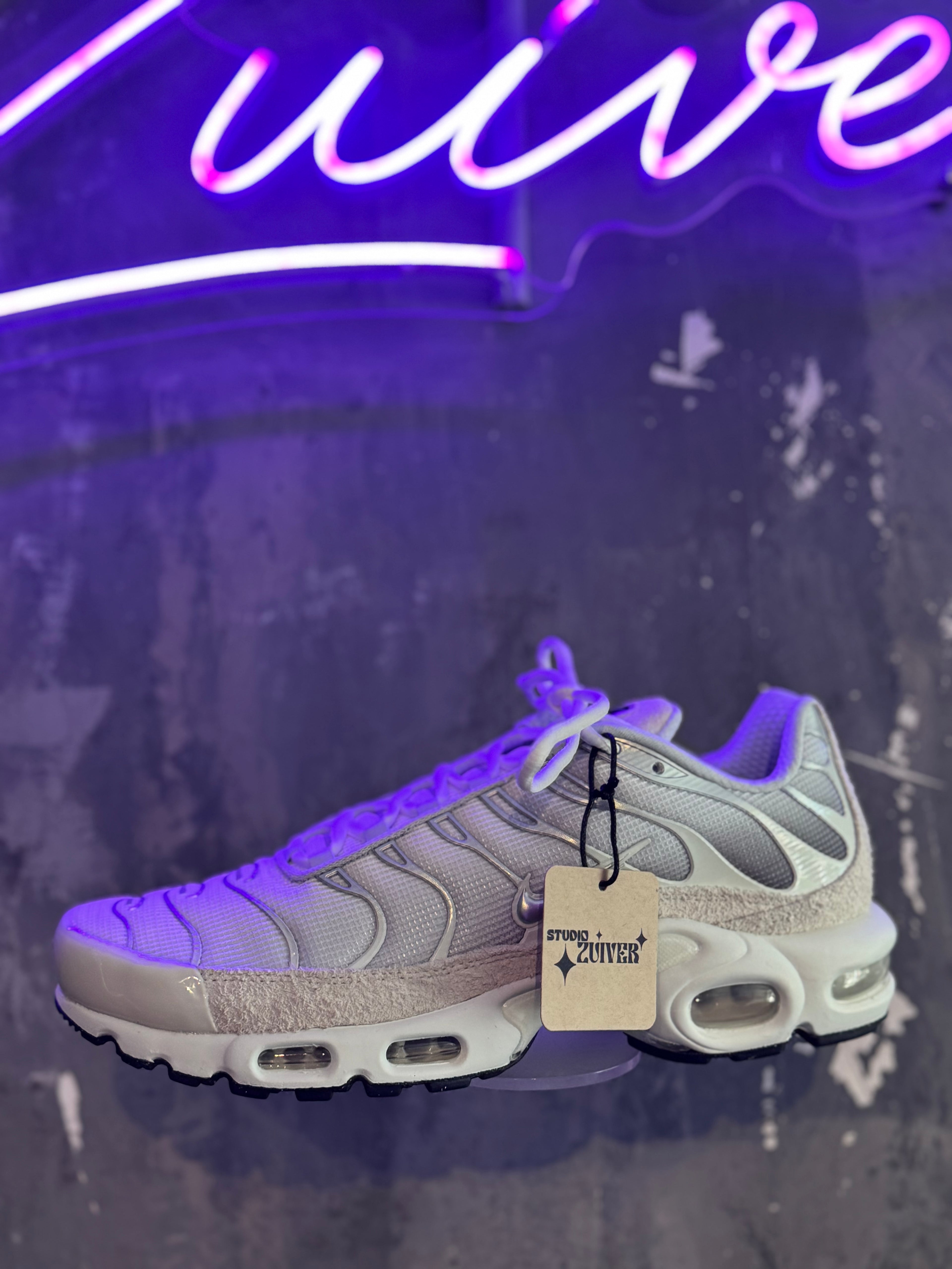 Nike Air Max Plus Sail Pure Platinum Silver