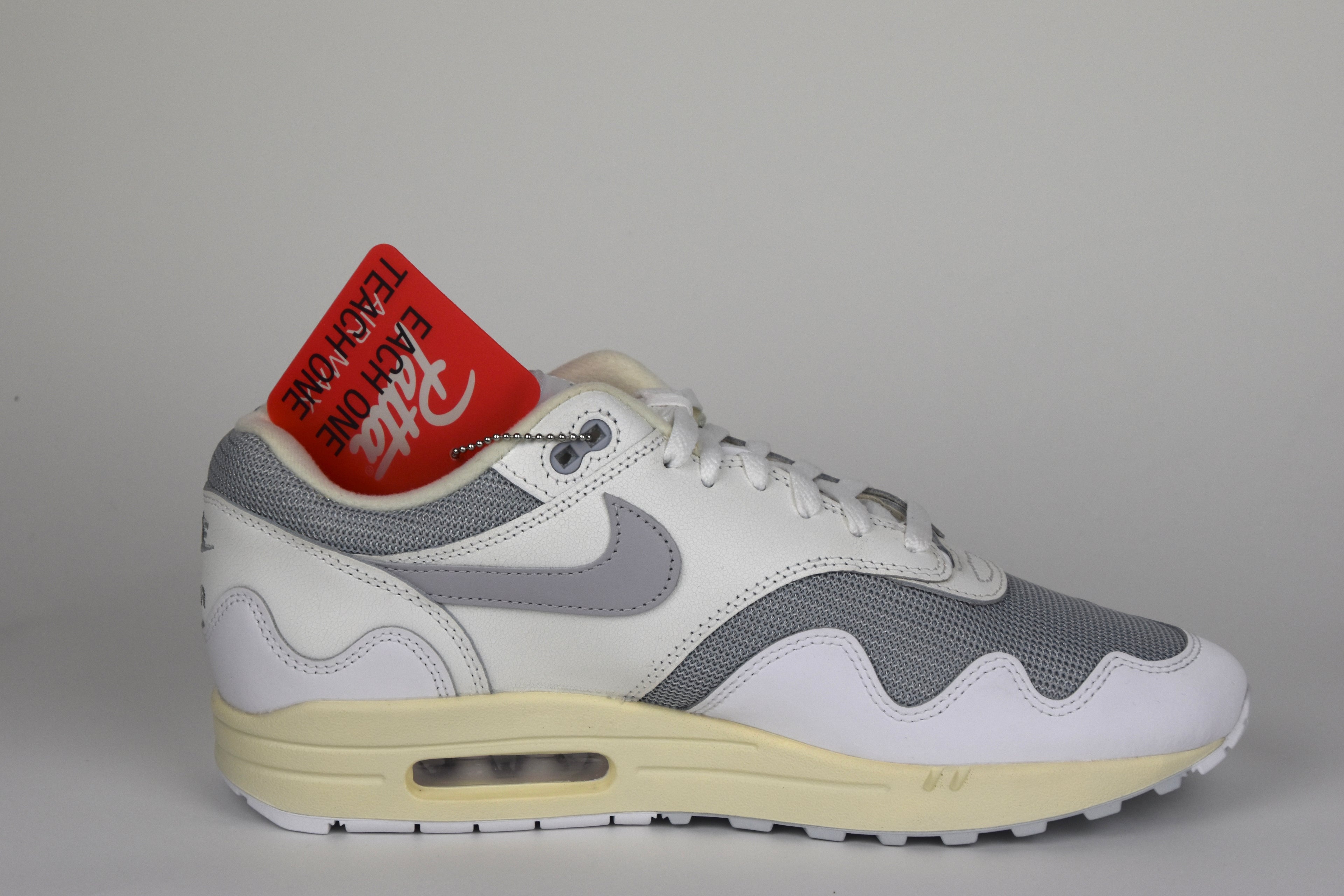 Nike Air Max 1 Patta Wave - White