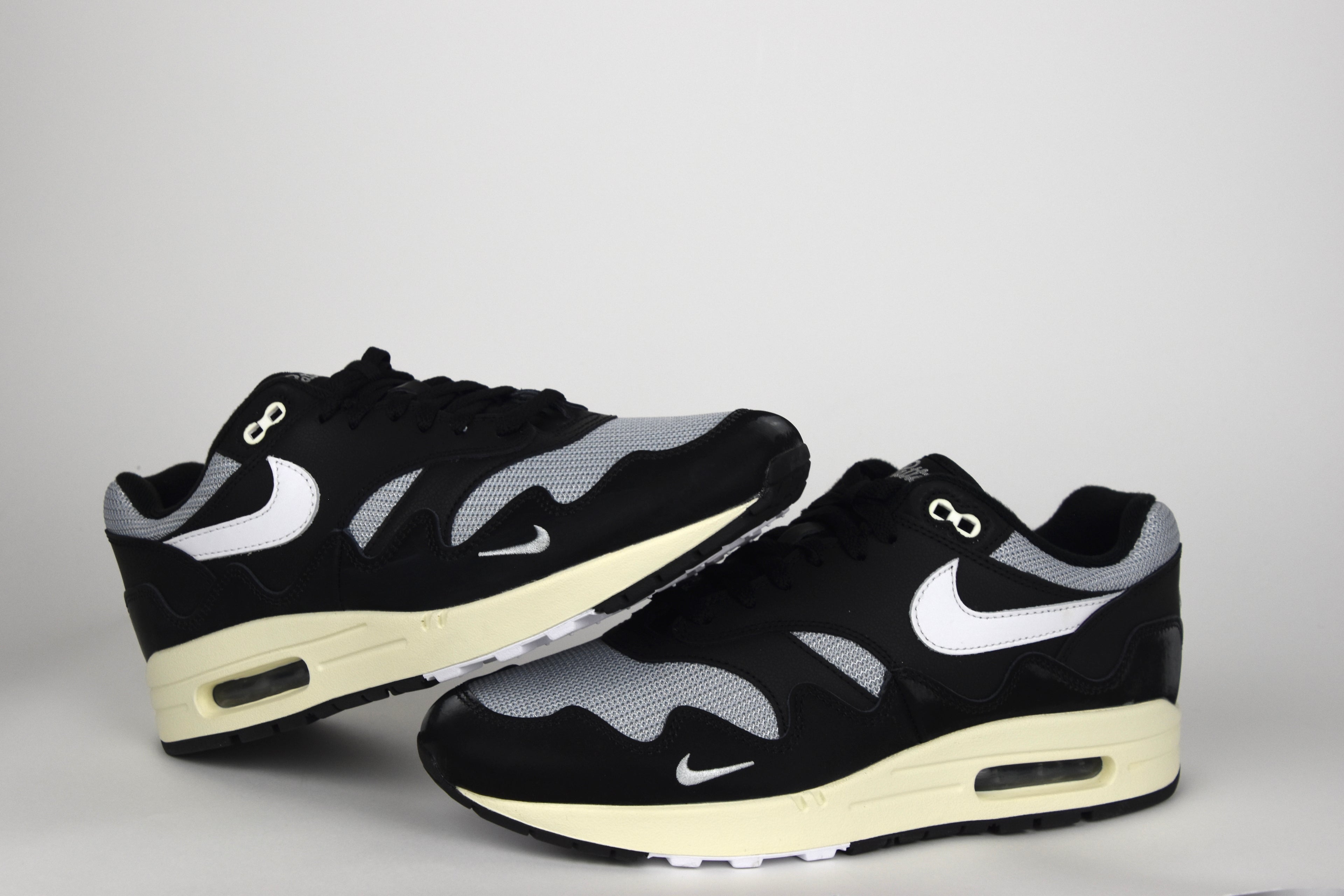Nike Air Max 1 Patta Wave - Black