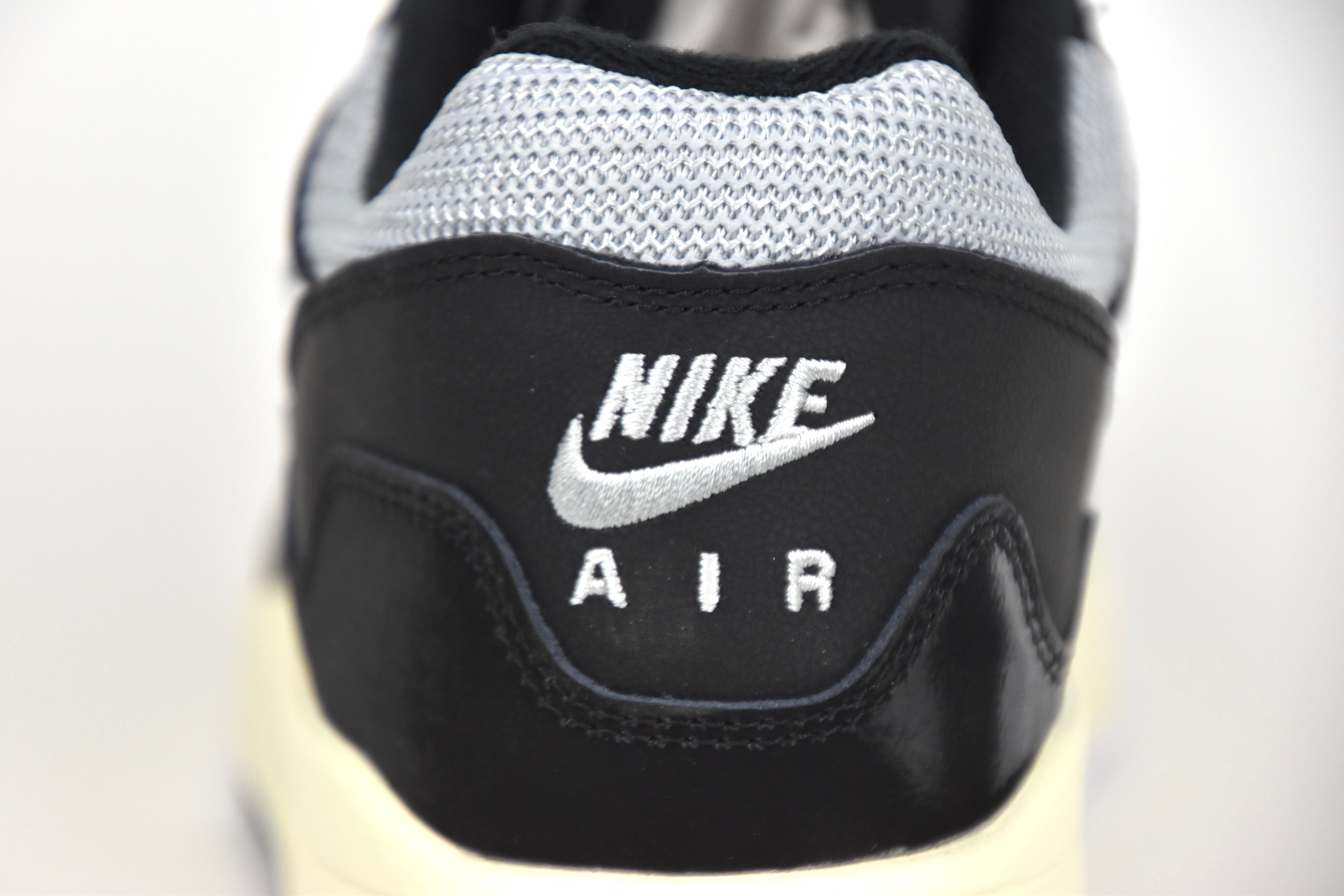 Nike Air Max 1 Patta Wave - Black