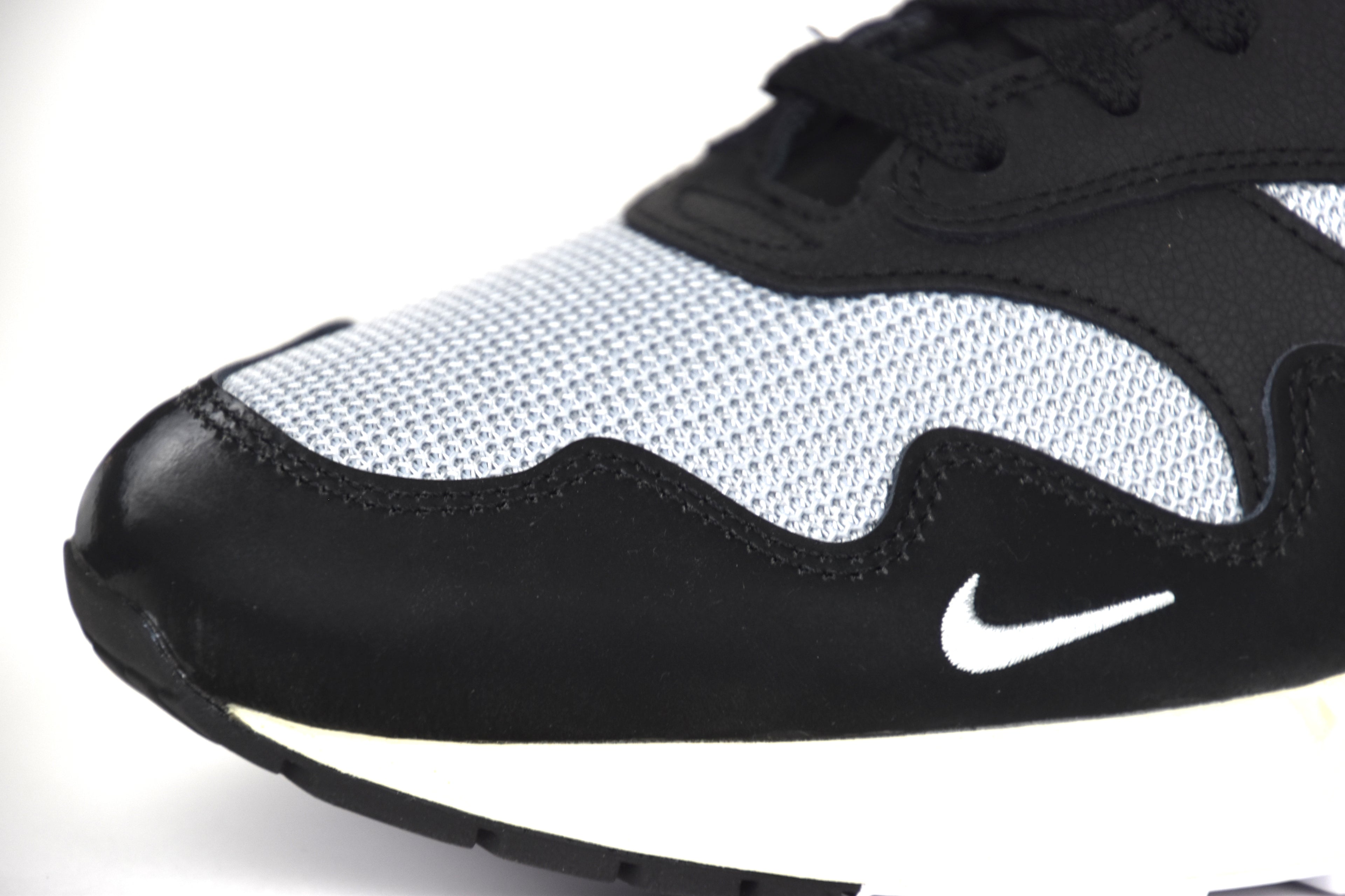 Nike Air Max 1 Patta Wave - Black