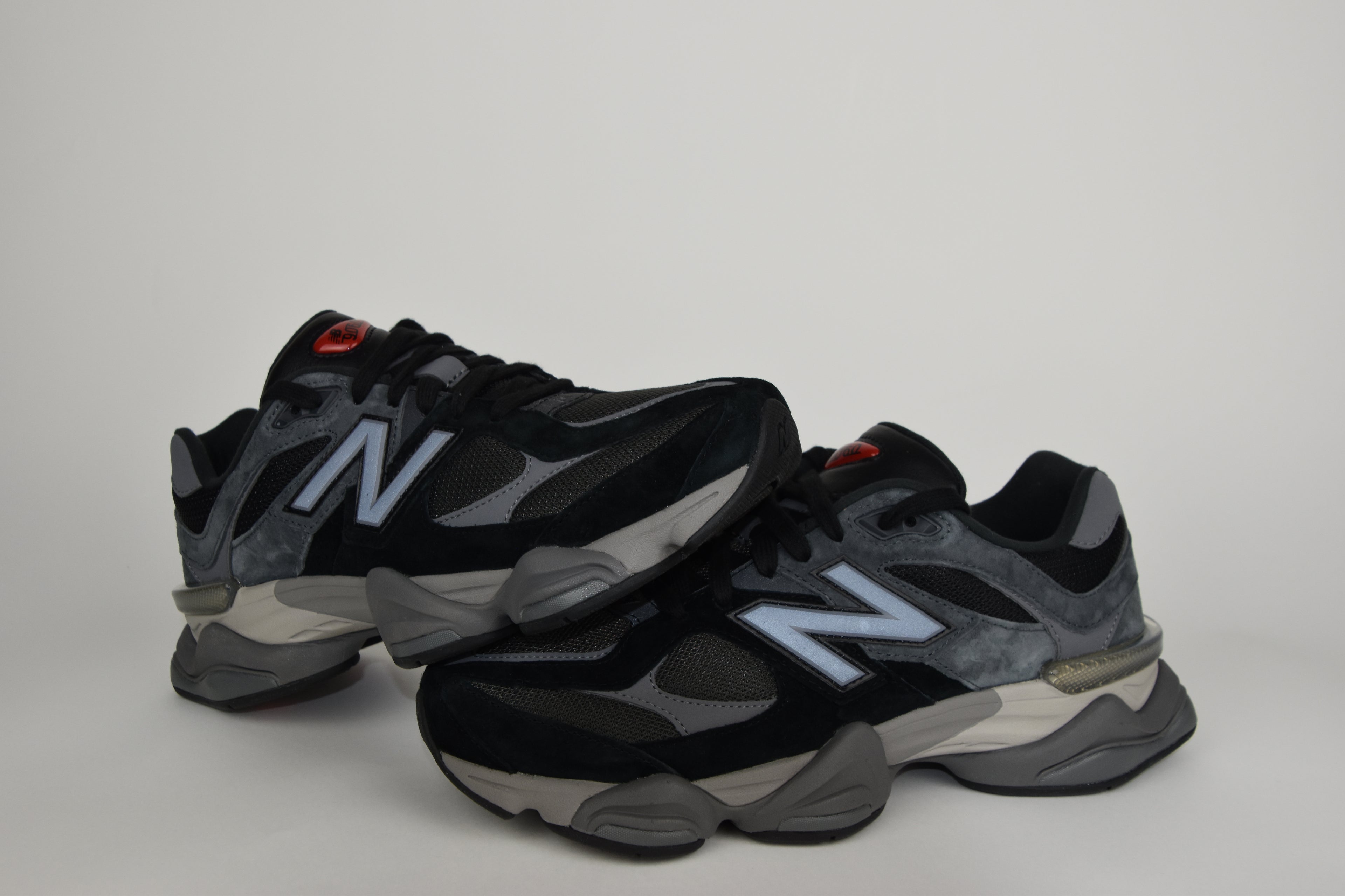 New Balance 9060 Black&Grey