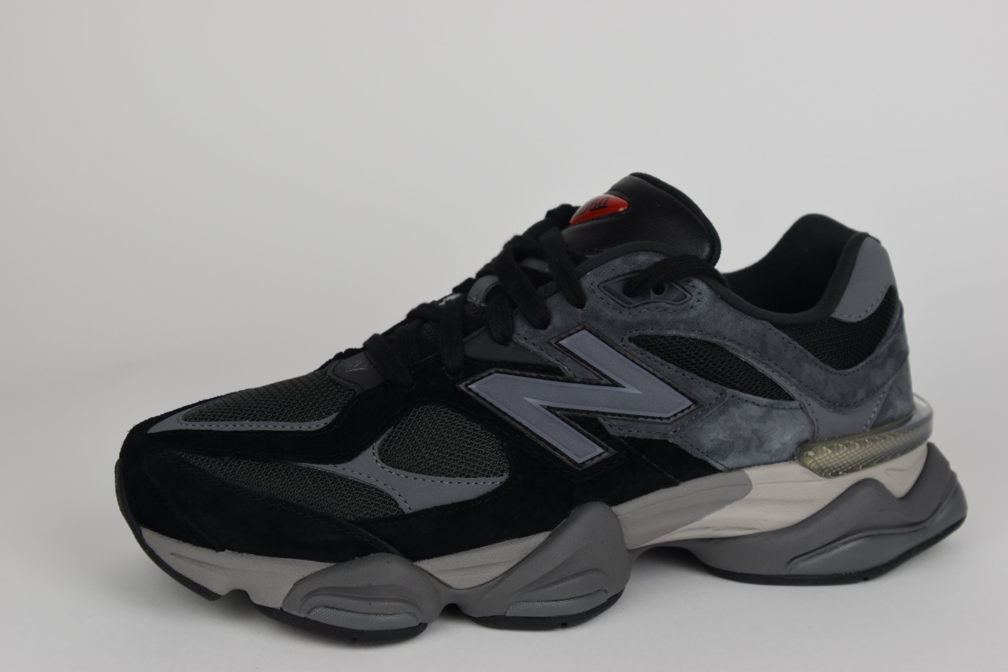 New Balance 9060 Black&Grey