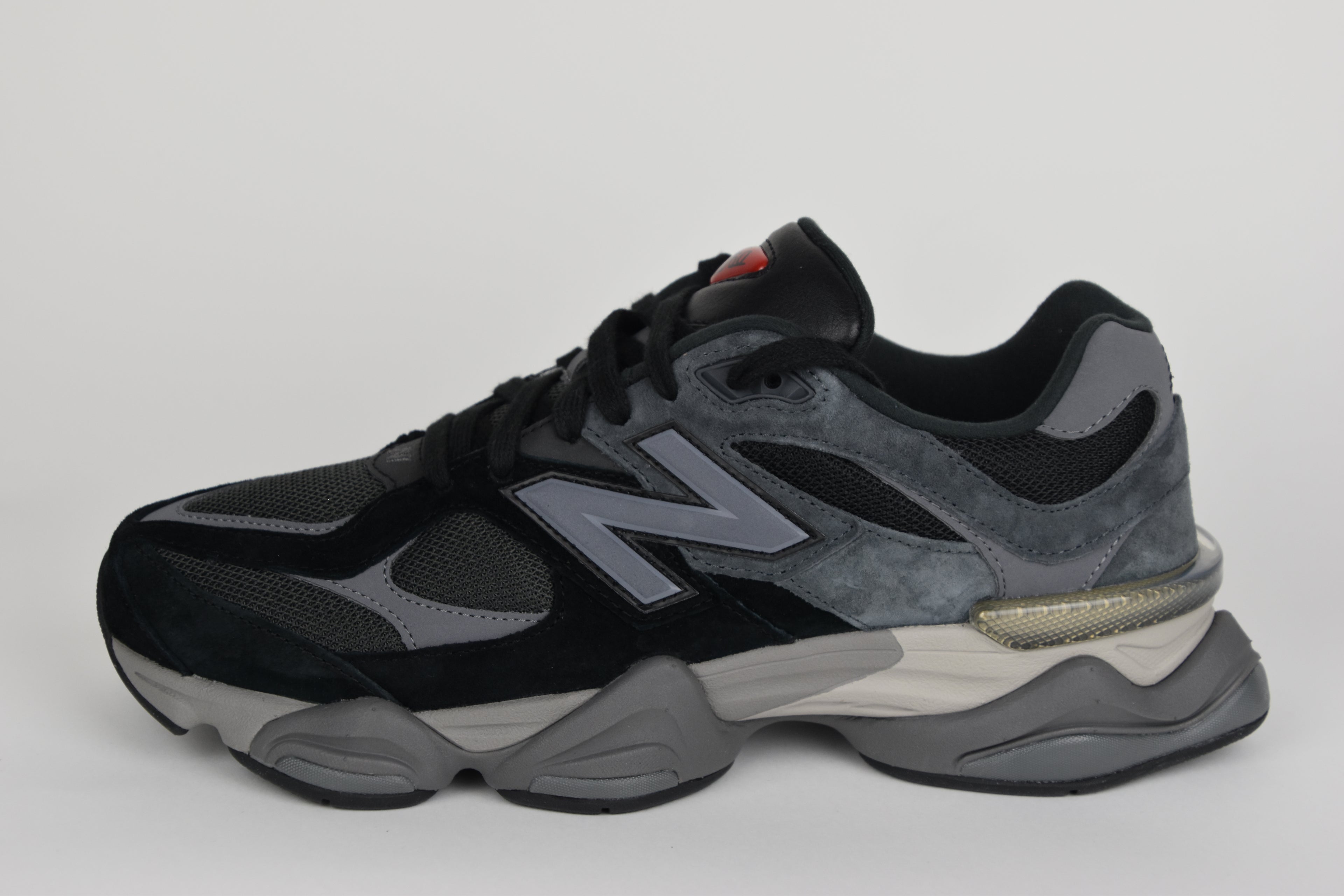 New Balance 9060 Black&Grey