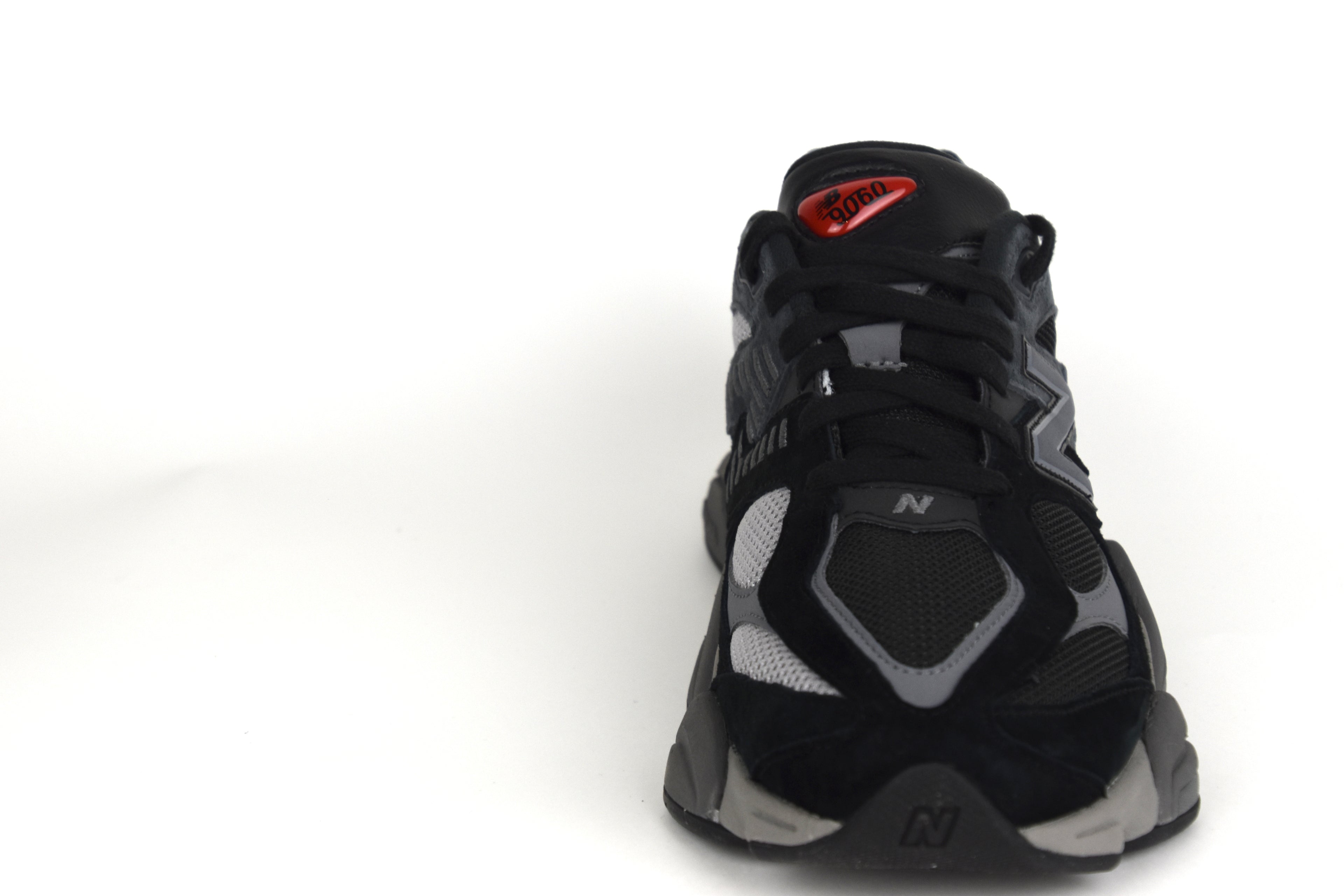 New Balance 9060 Black&Grey