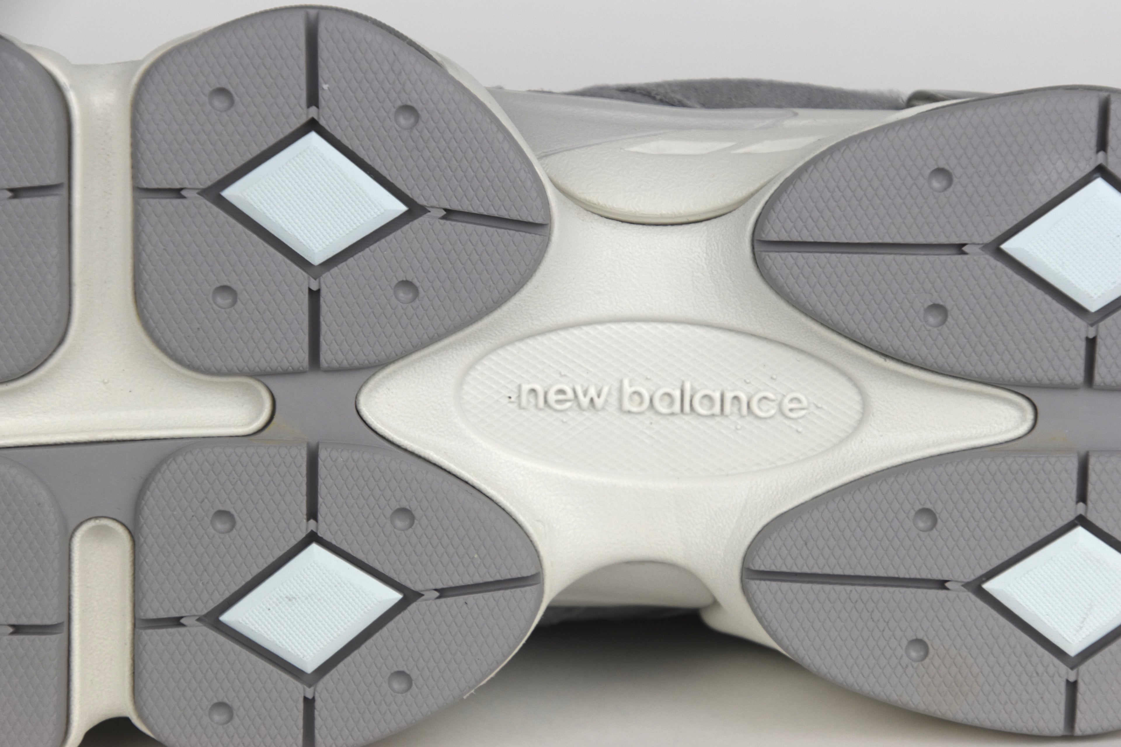 New Balance 9060 Wolf Grey