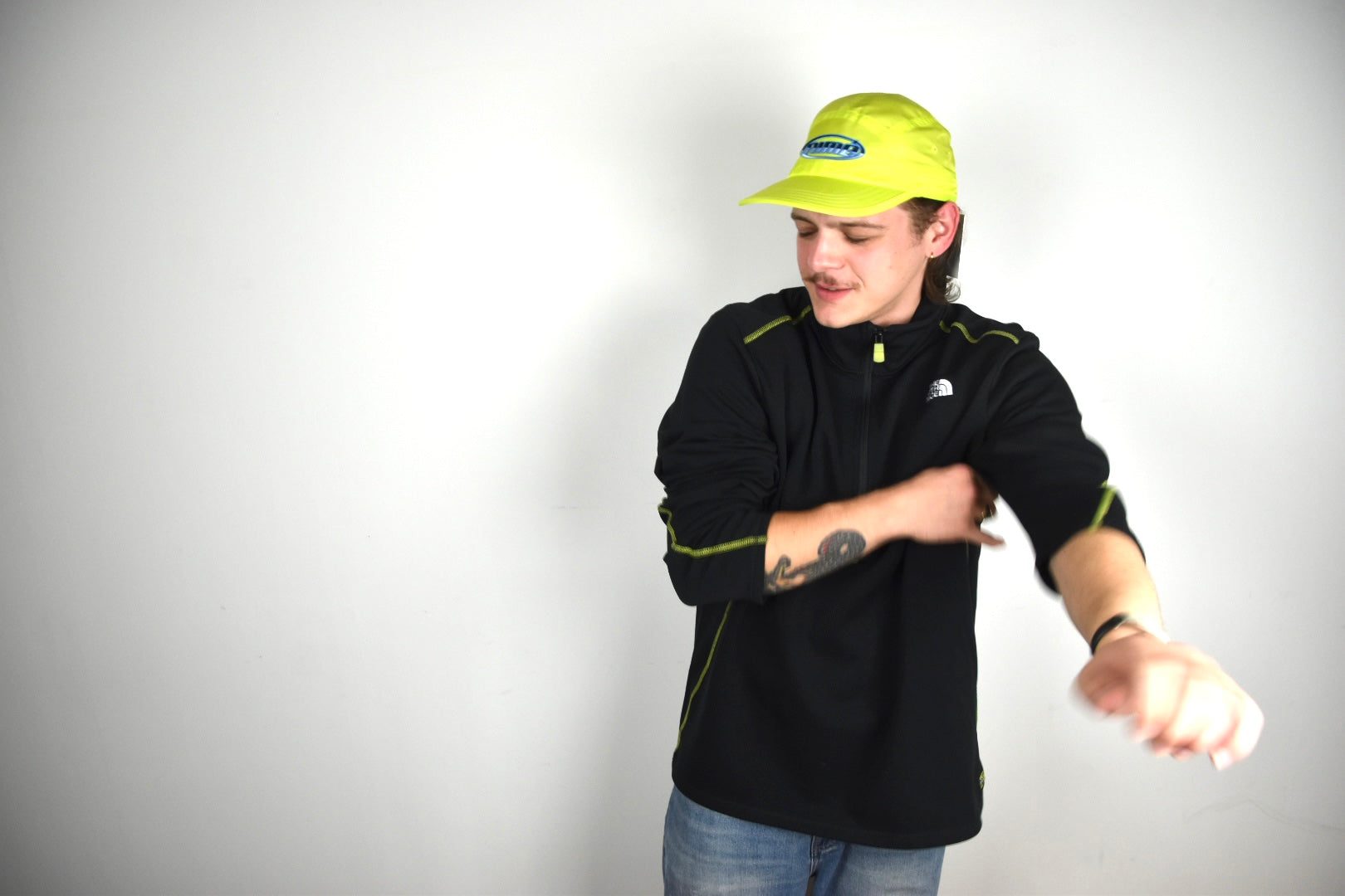 The North Face Vintage Sweater – Zwart/Groen (Maat XL, Goede conditie)