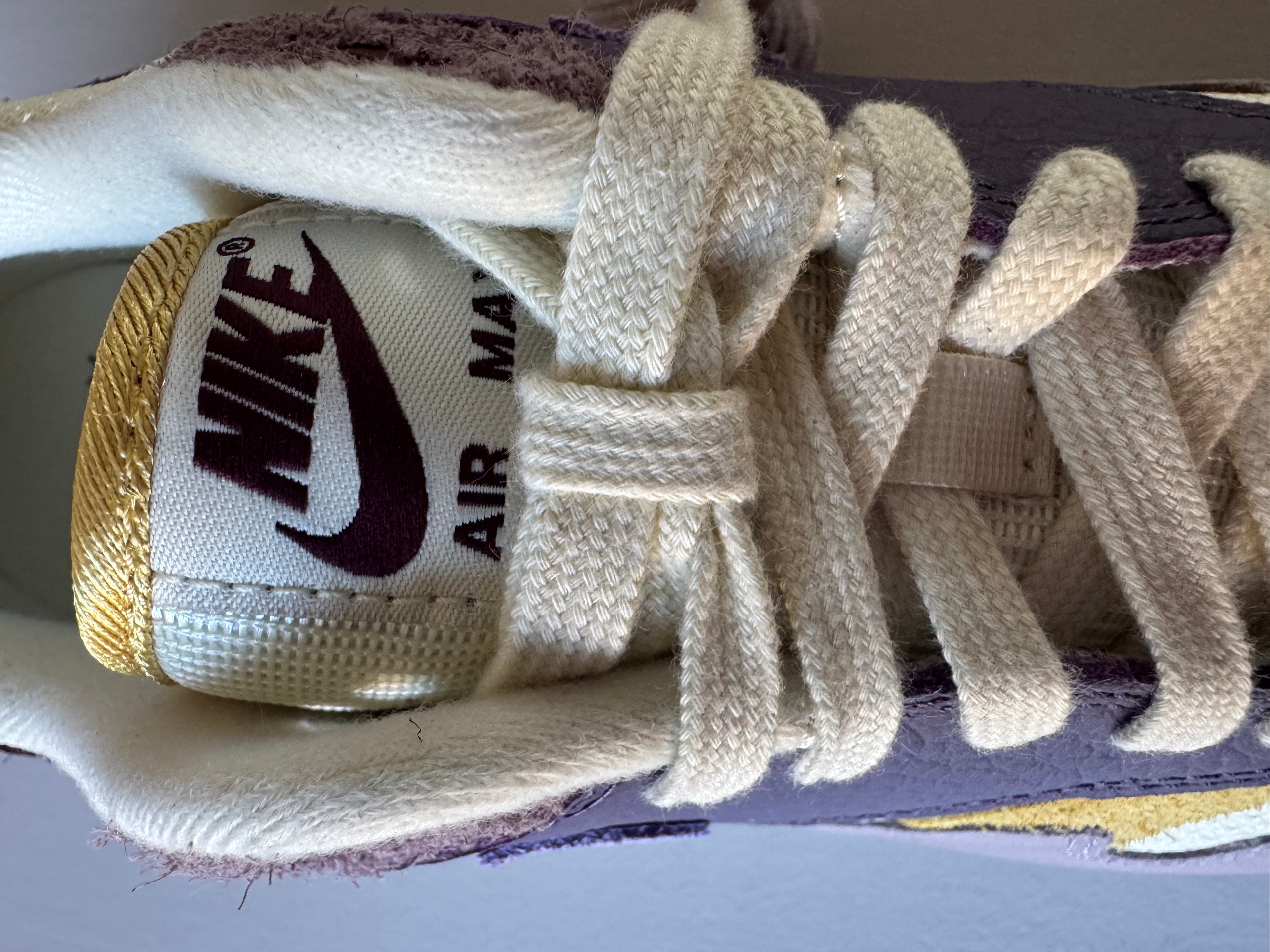 Nike Air Max 1 - Hydreangas maat 43