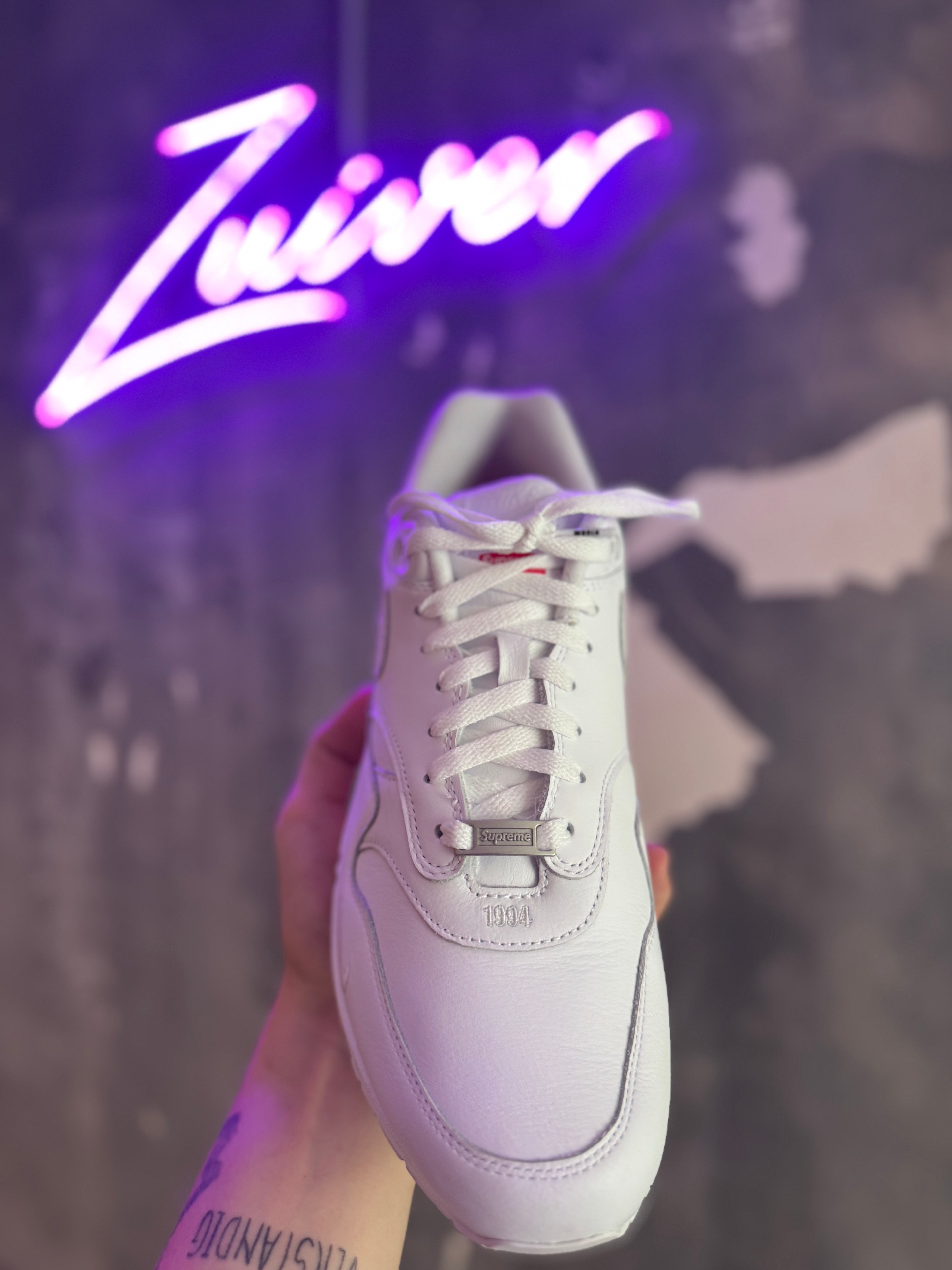 Nike Air Max 1 - Supreme White maat 46