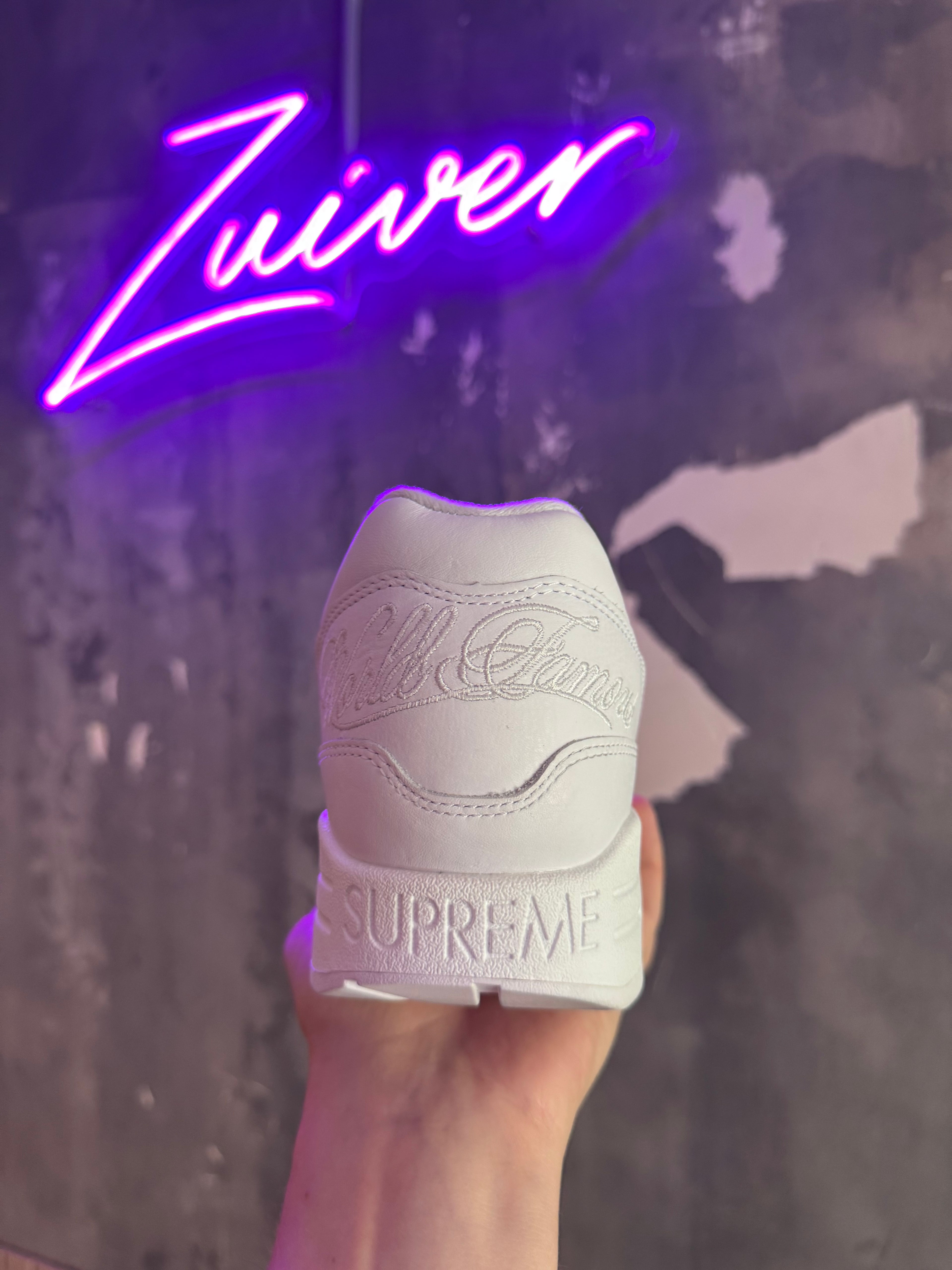 Nike Air Max 1 - Supreme White maat 46