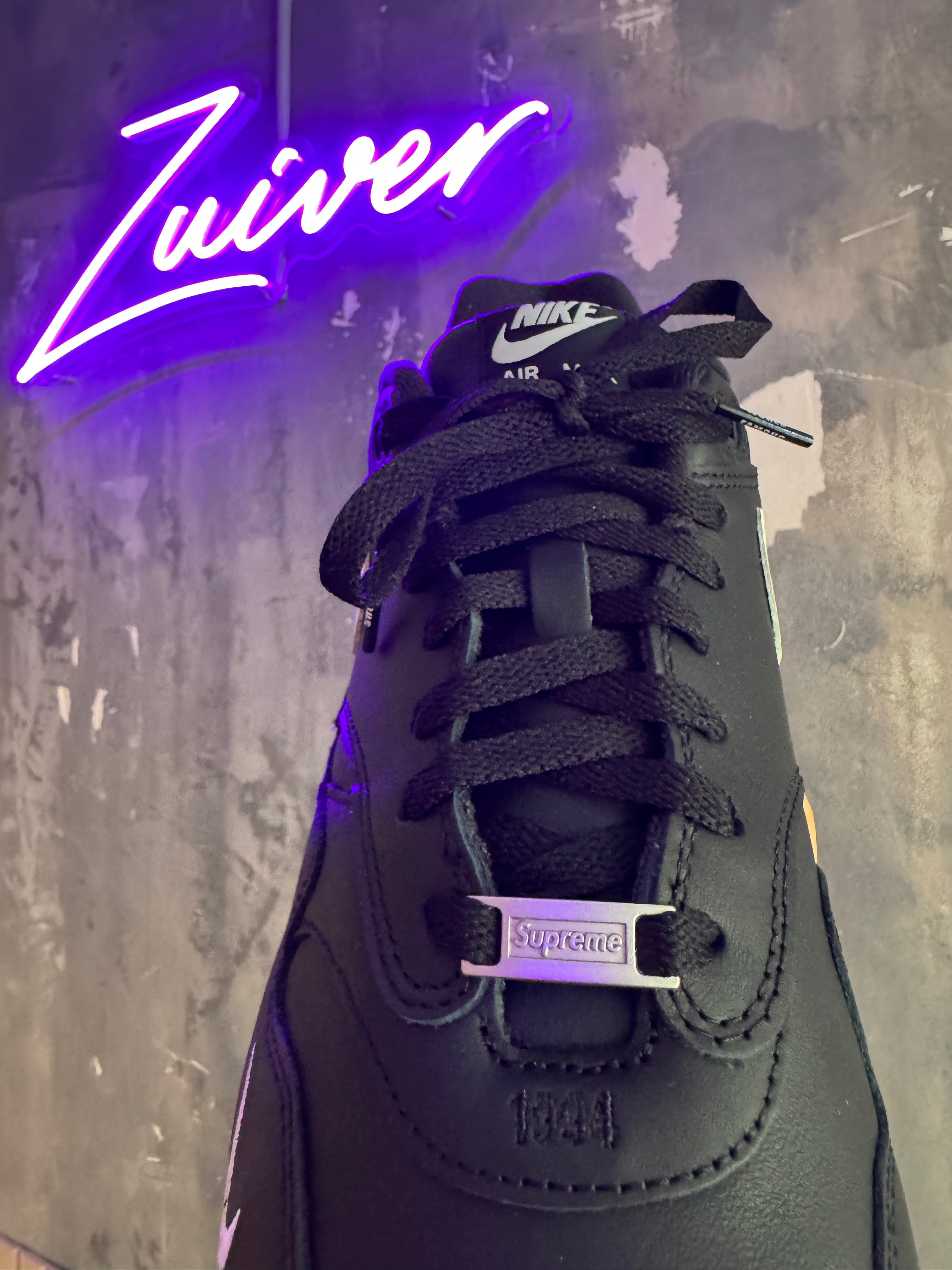 Nike Air Max 1 - Supreme Black maat 46