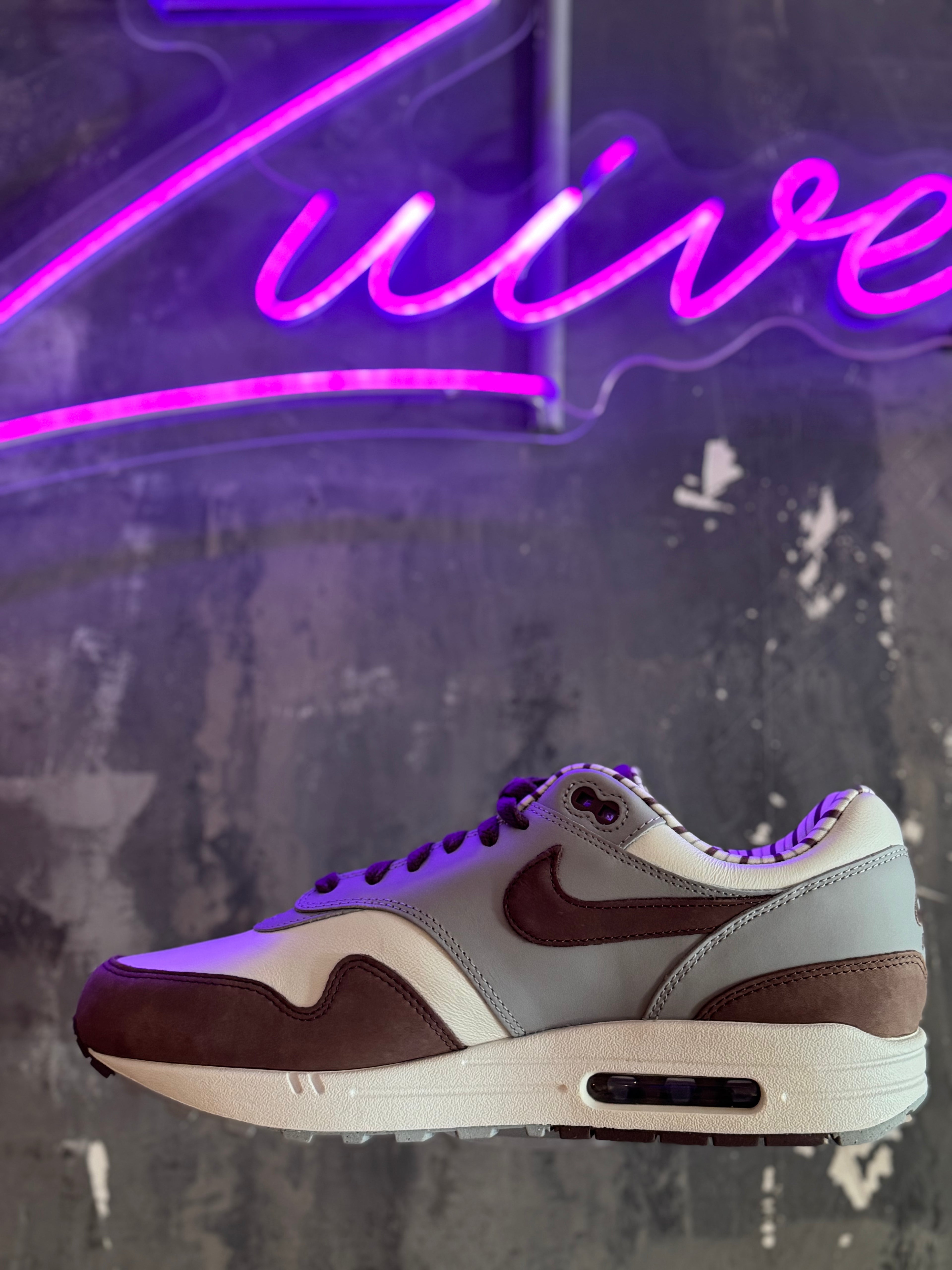 Nike Air Max 1 - Shima maat 45