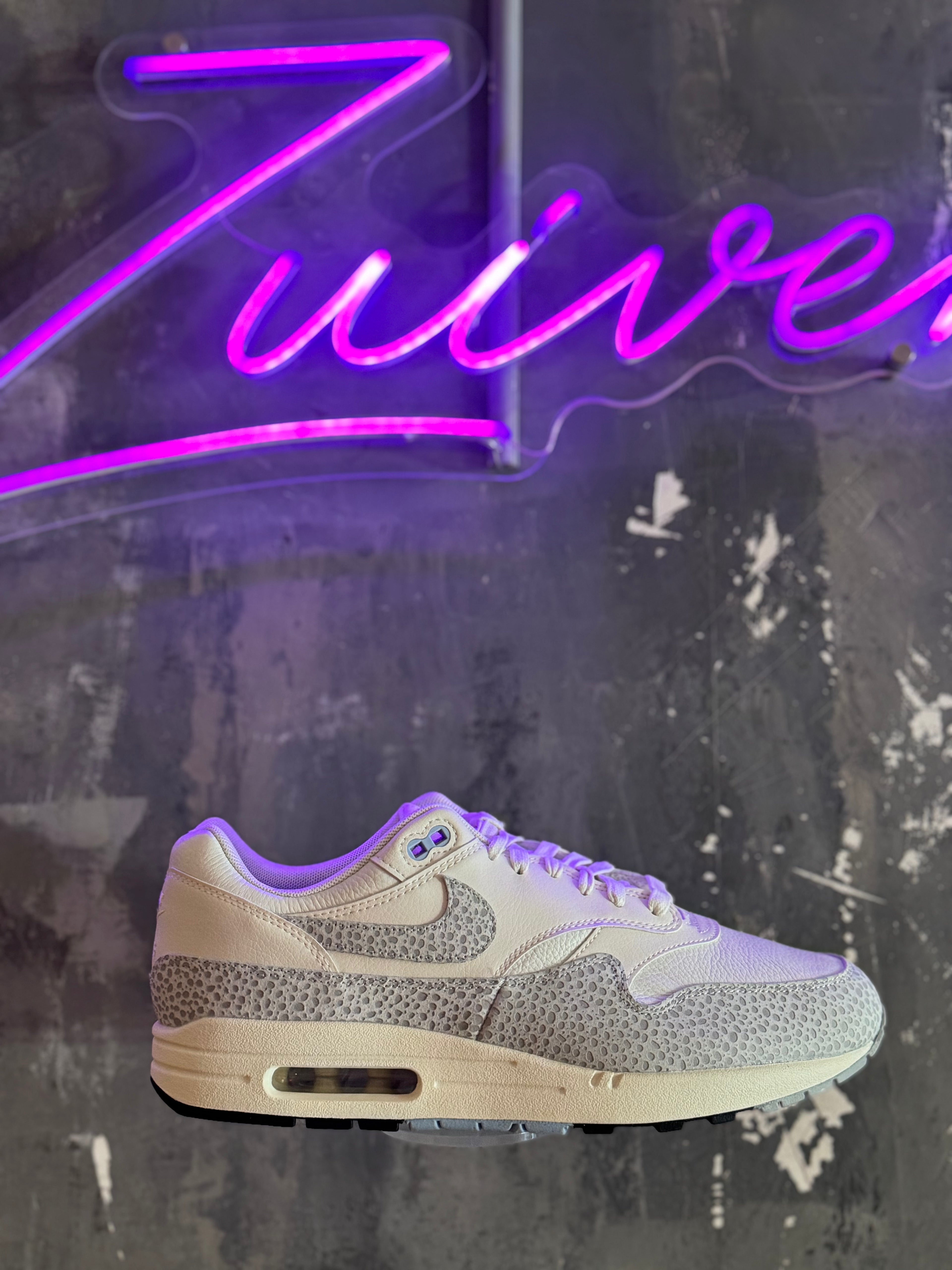 Nike Air Max 1 - White Safari