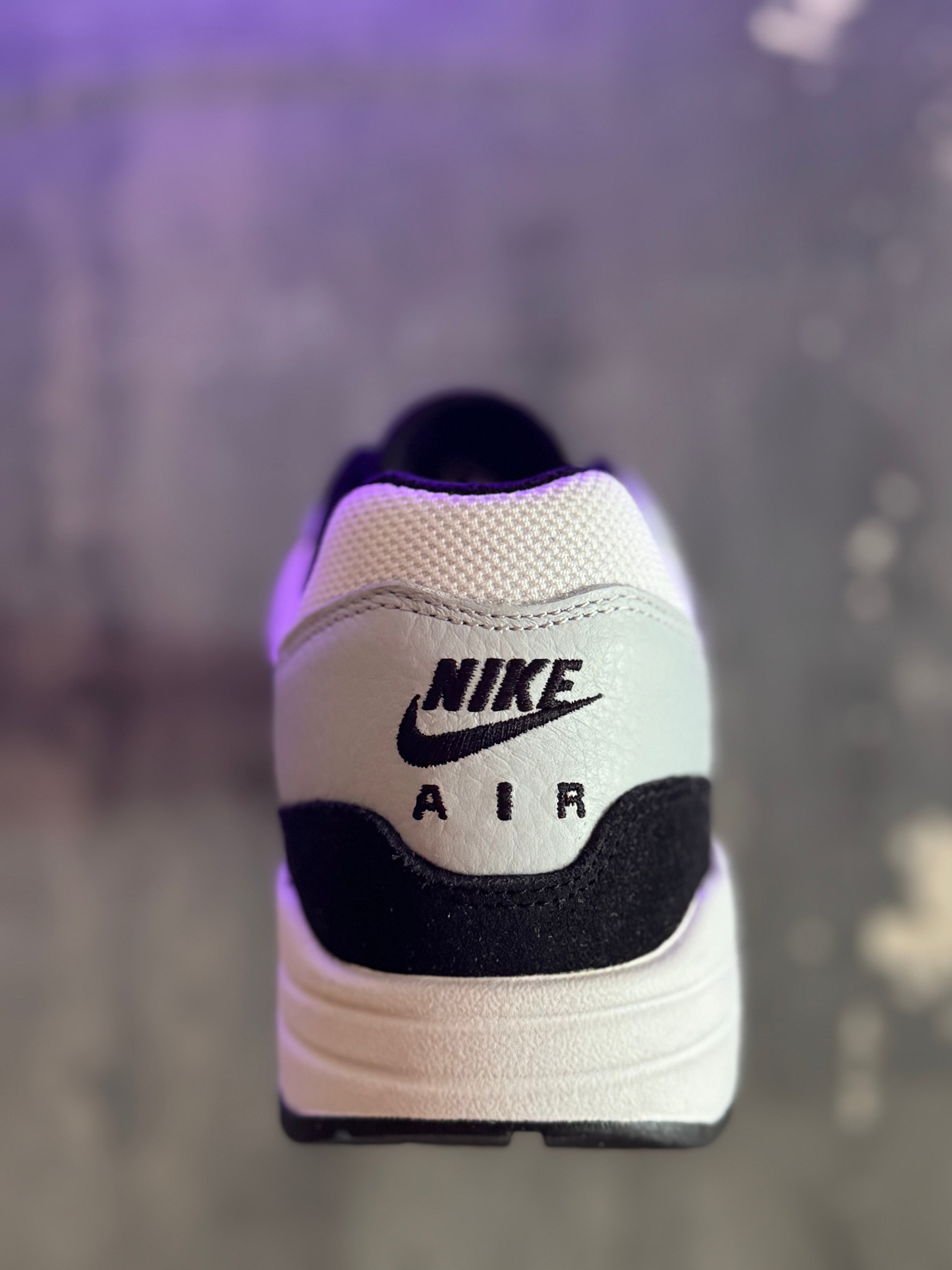 Nike Air Max 1 - Stadium Green maat 43