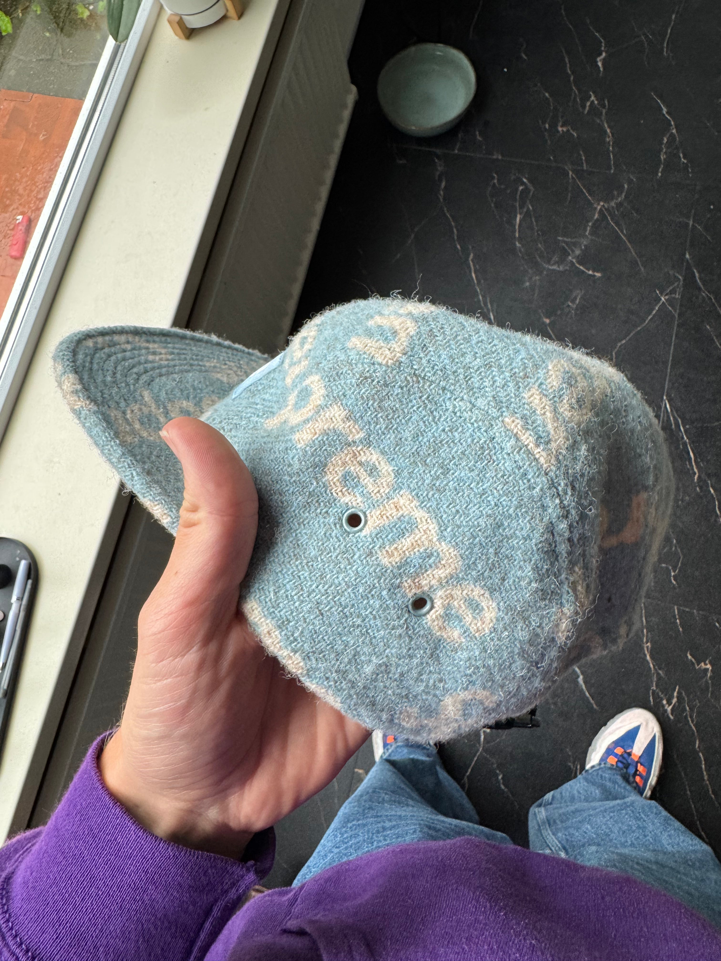 Supreme Harris Tweed Cap – Light Blue