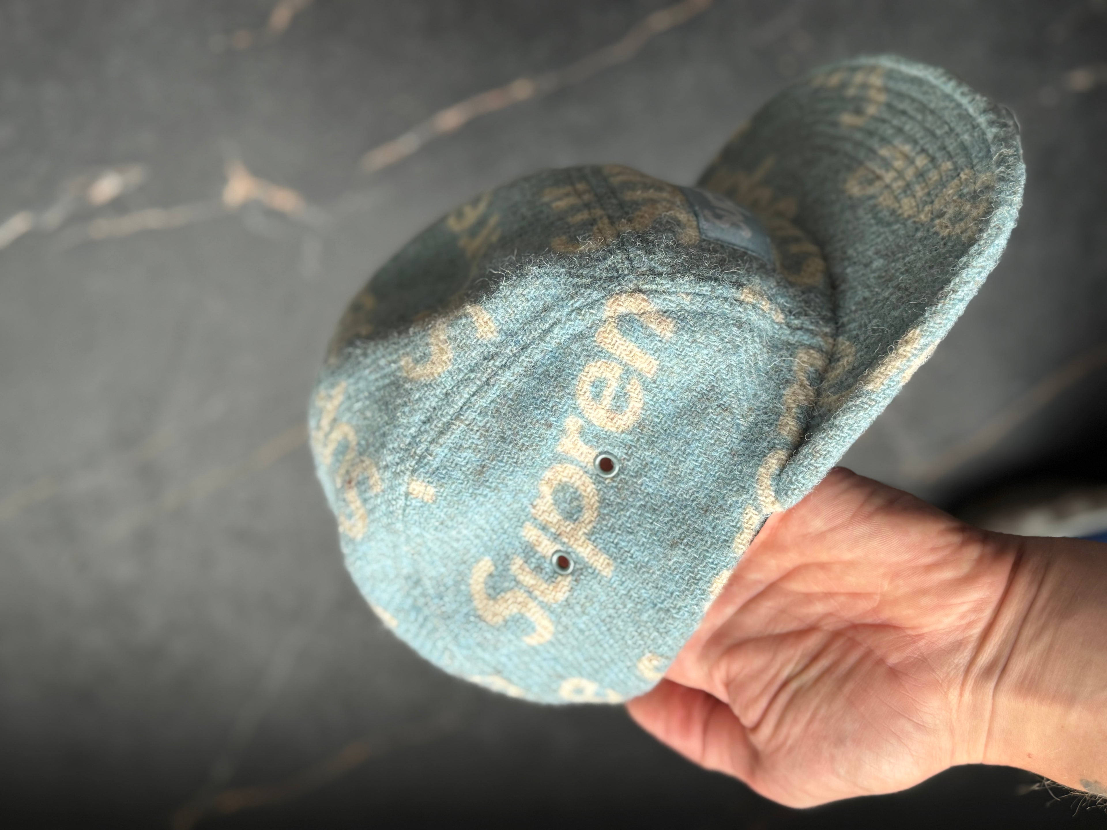Supreme Harris Tweed Cap – Light Blue