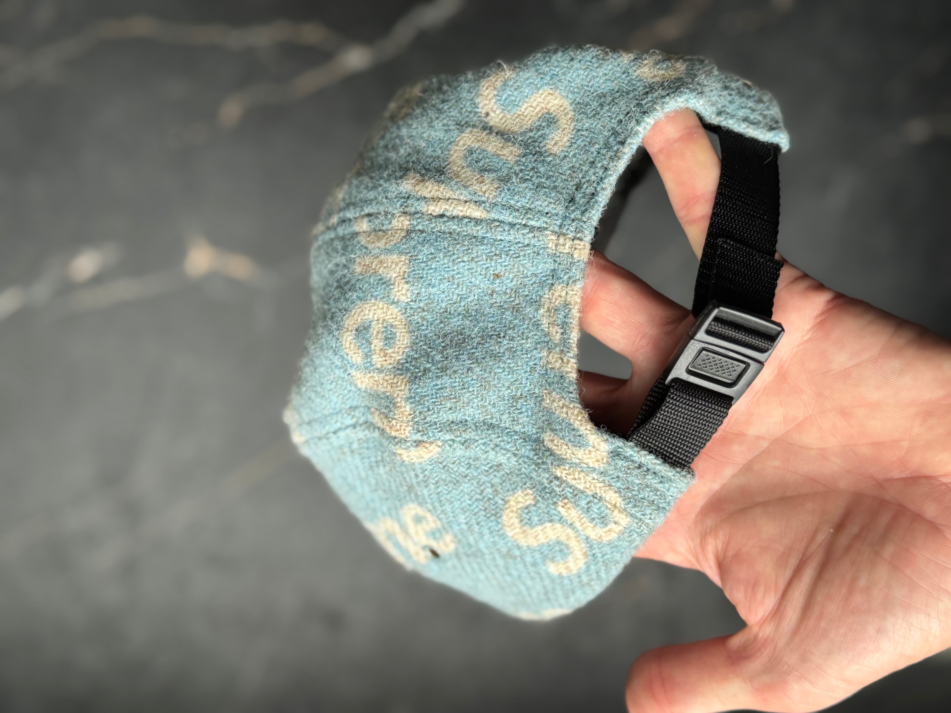 Supreme Harris Tweed Cap – Light Blue