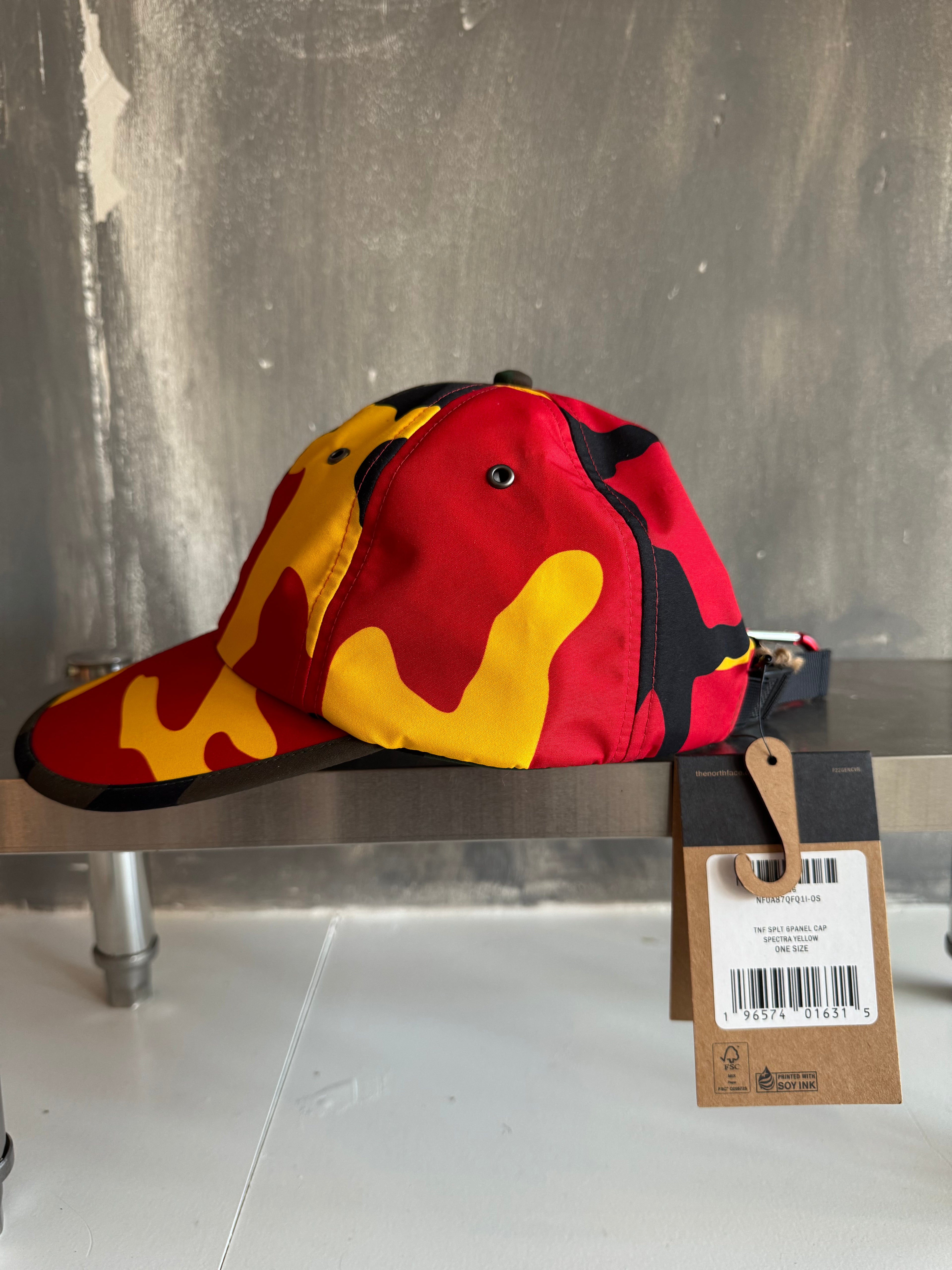 Supreme X The North Face Split 6 Panel Camo Cap