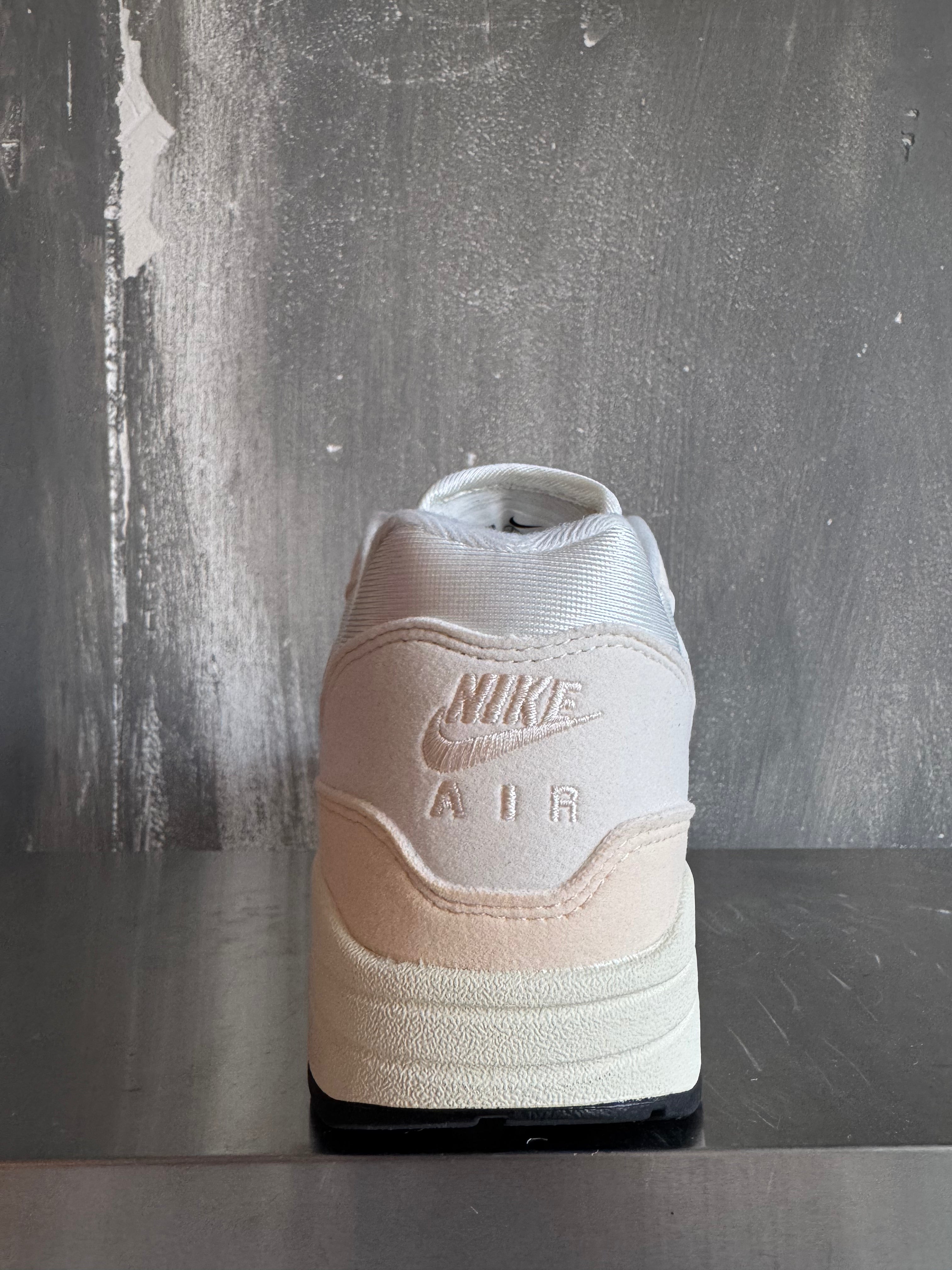 Nike Air Max 1 Guava ICE