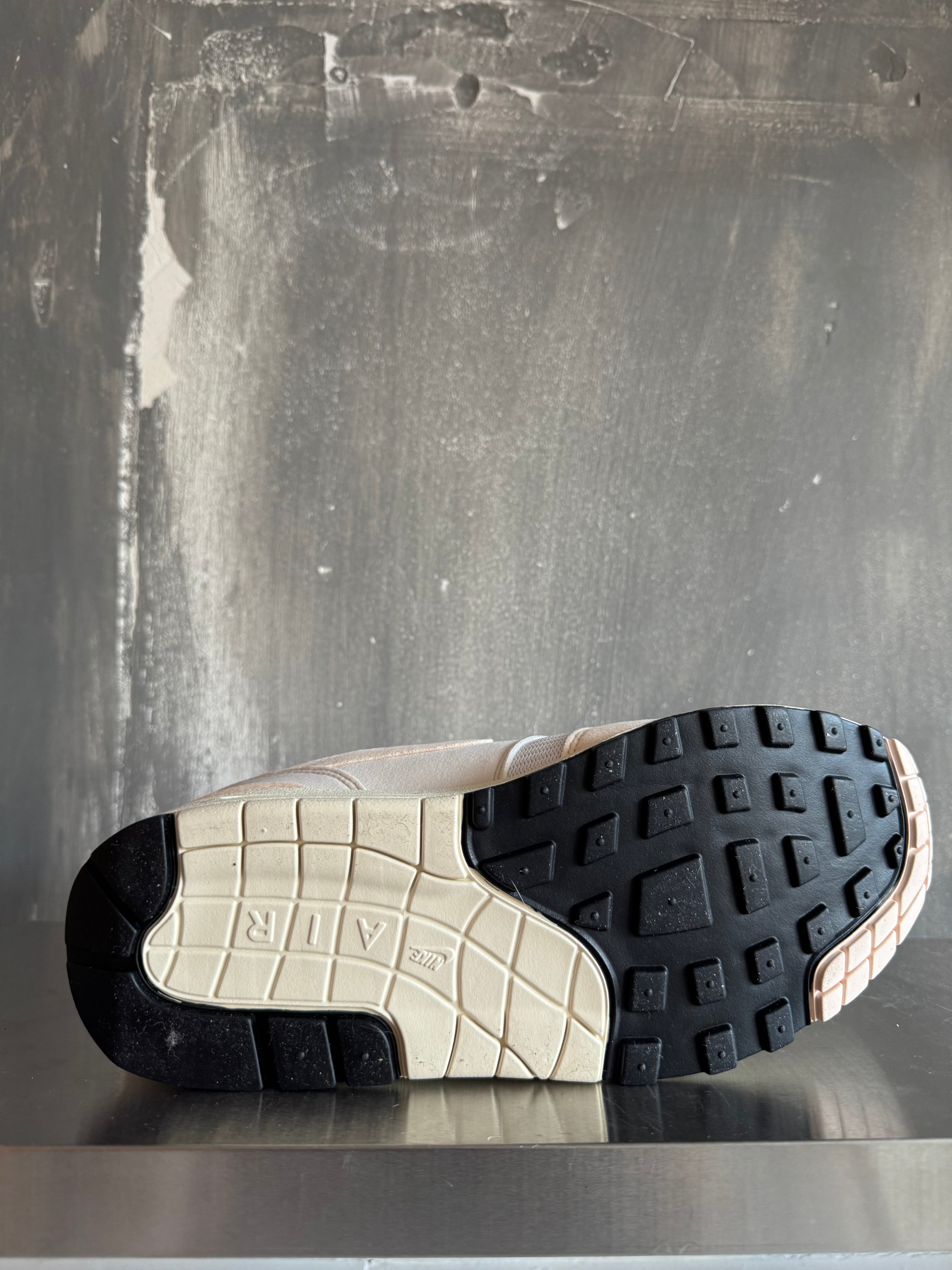 Nike Air Max 1 Guava ICE