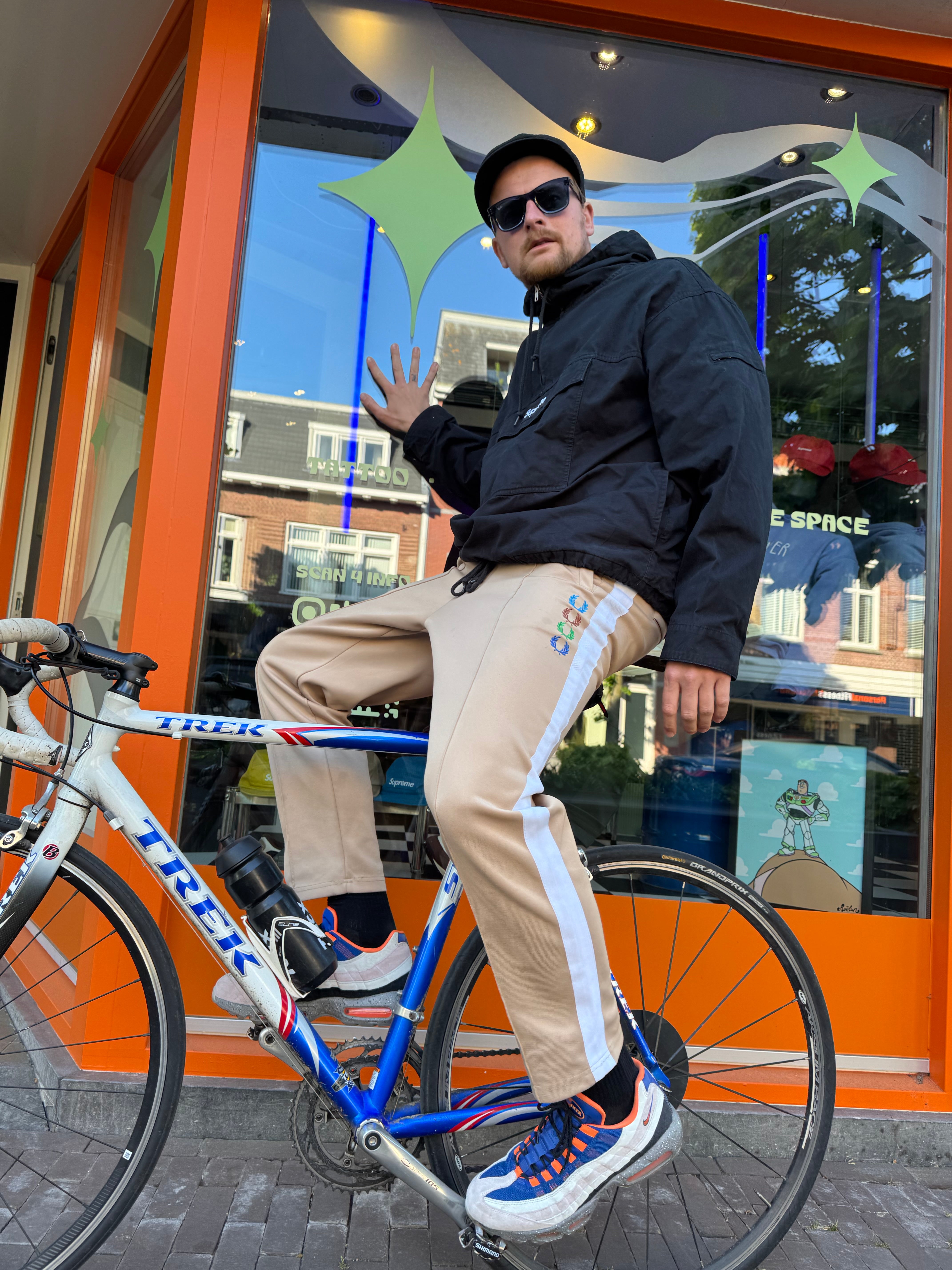 Supreme Anorak Black maat L