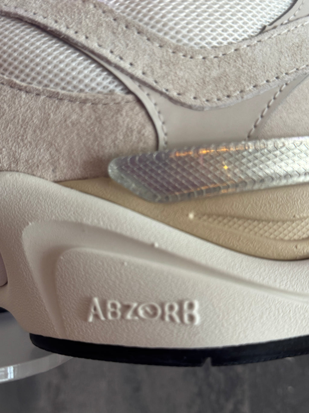 New Balance 9060 Seasalt Moonbeam