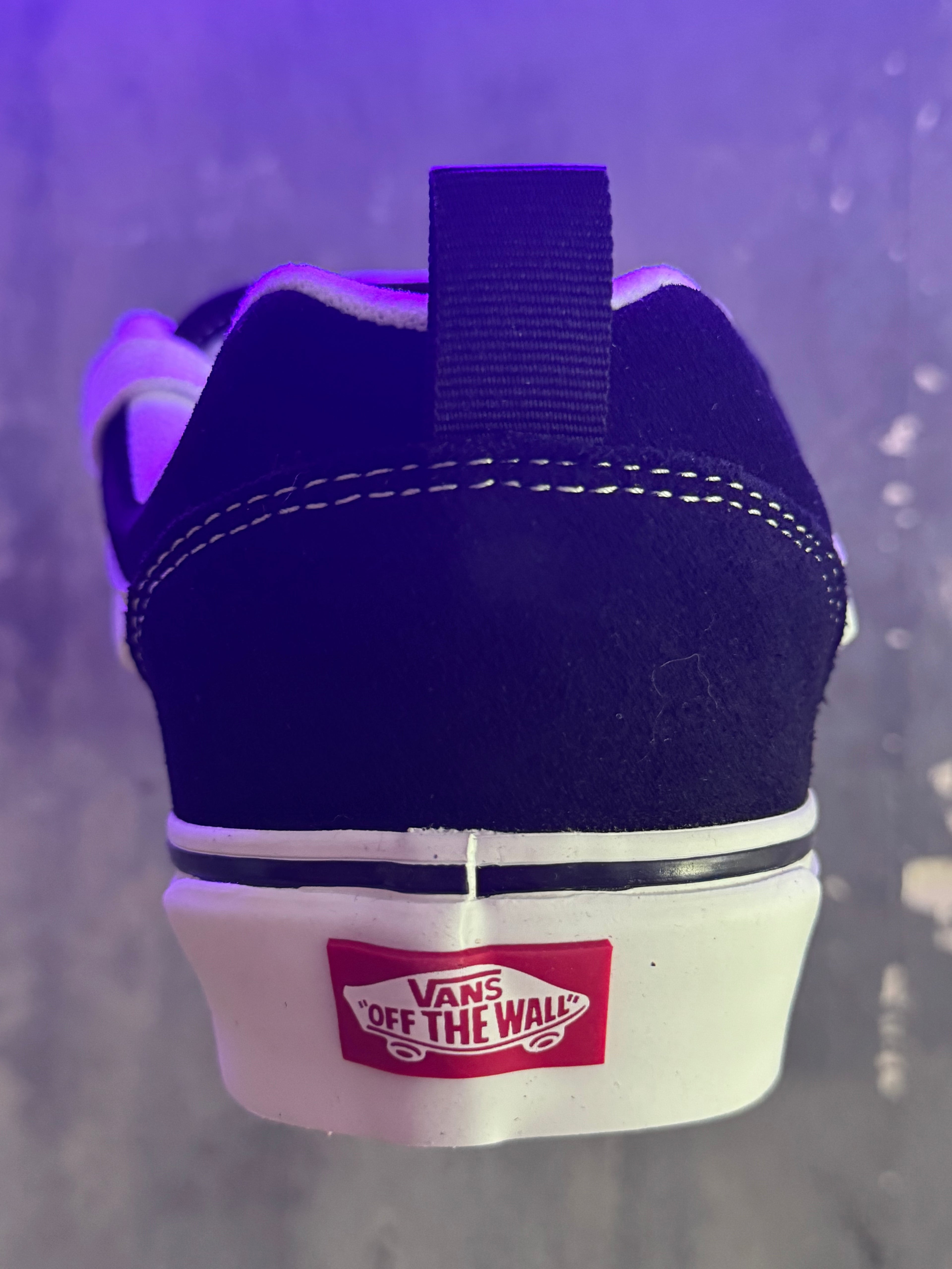 Vans KNU School
