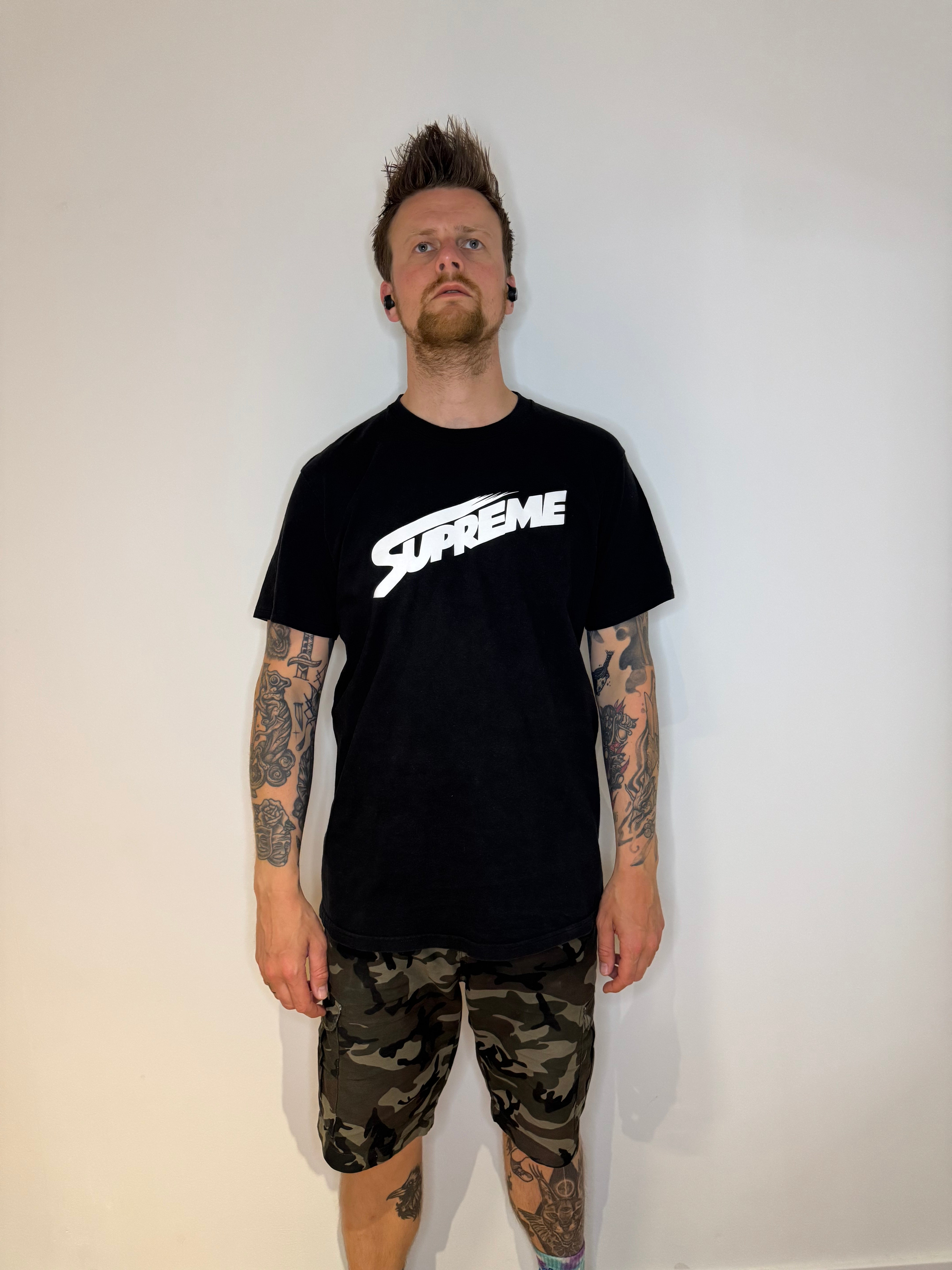 Supreme T-Shirt white lettering maat L