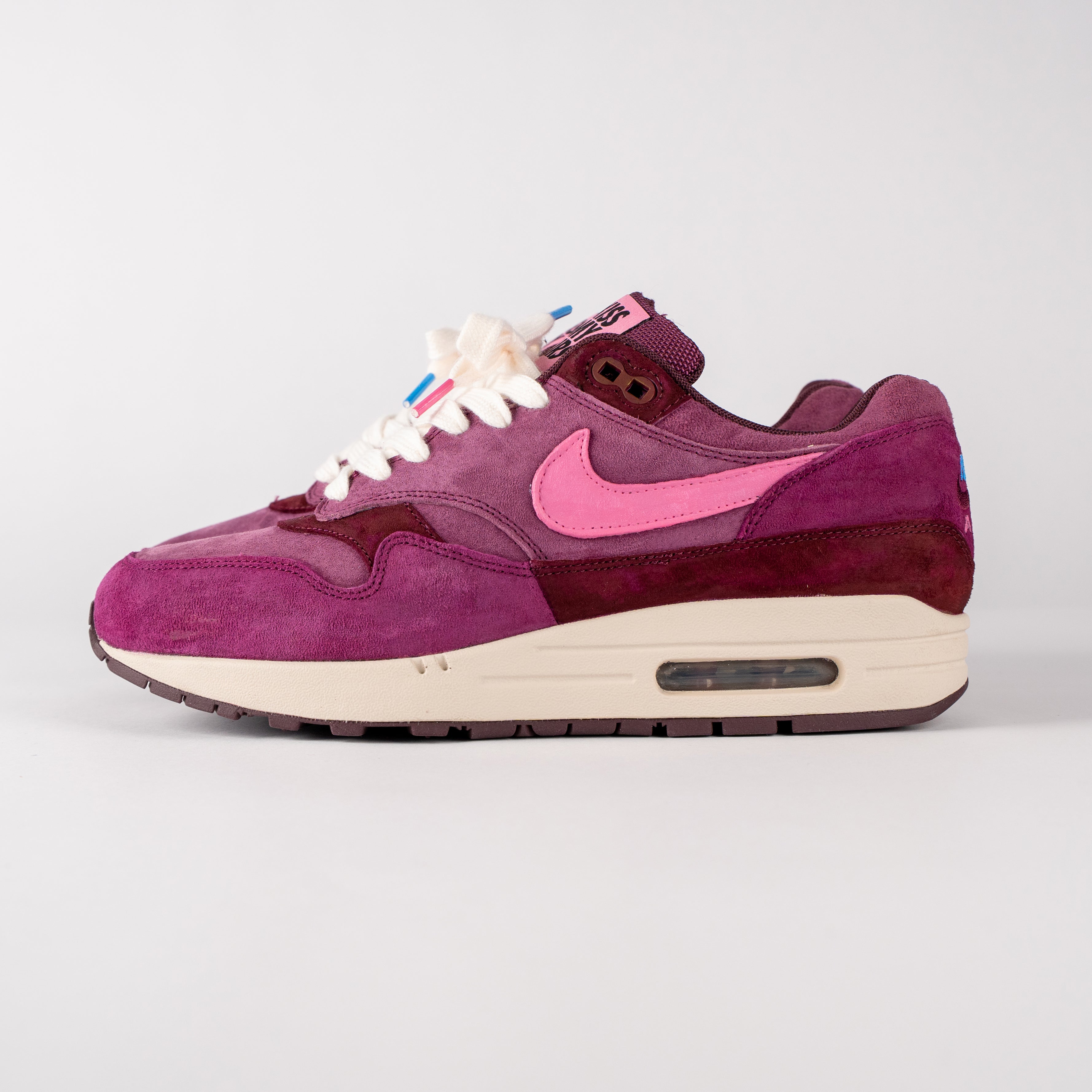 Air Max 1 x BOSZSNEAKERS - Cherrygoods
