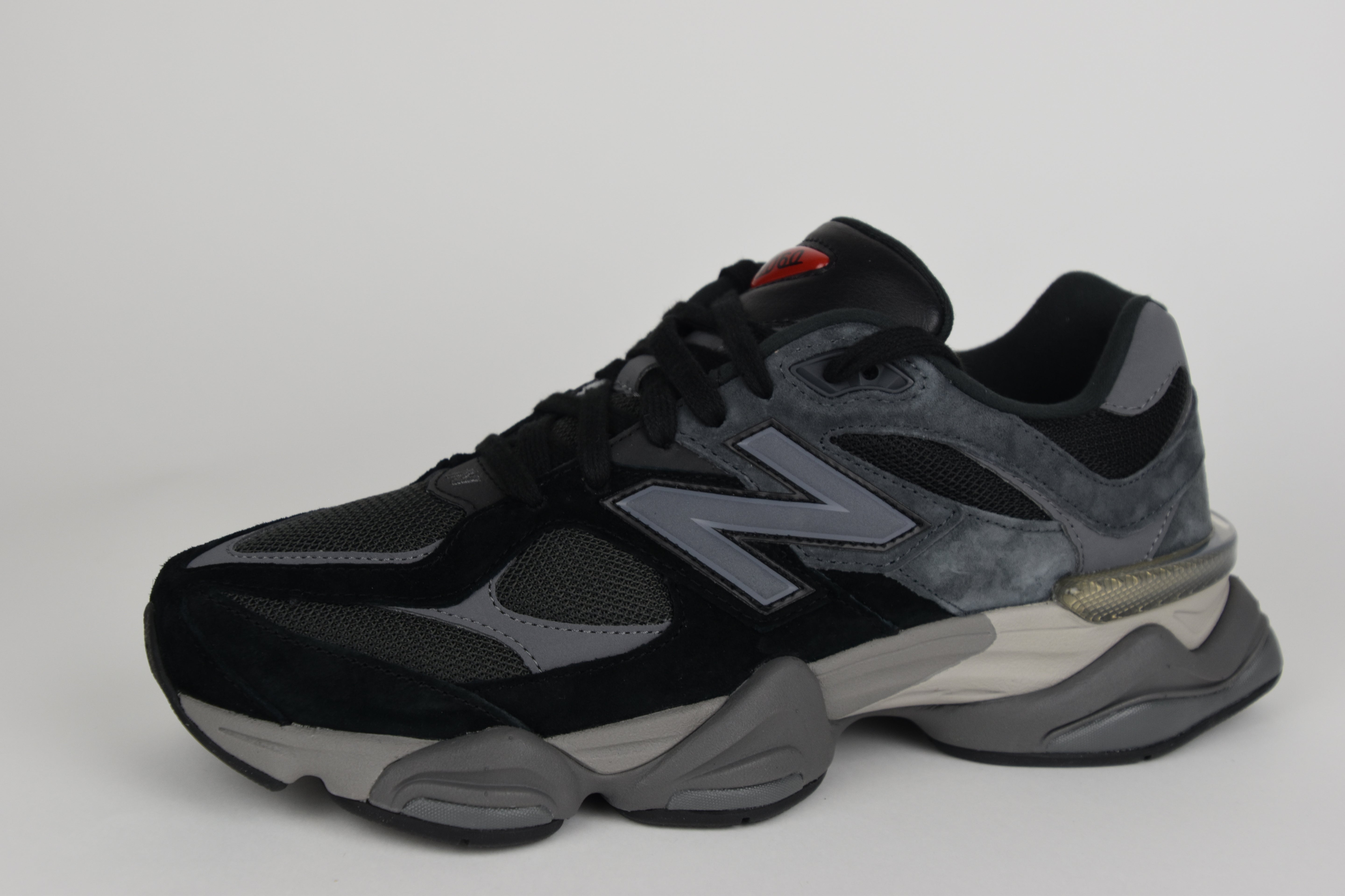 New Balance 9060 Black&Grey