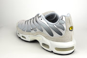 Nike Air Max Plus Sail Pure Platinum Silver