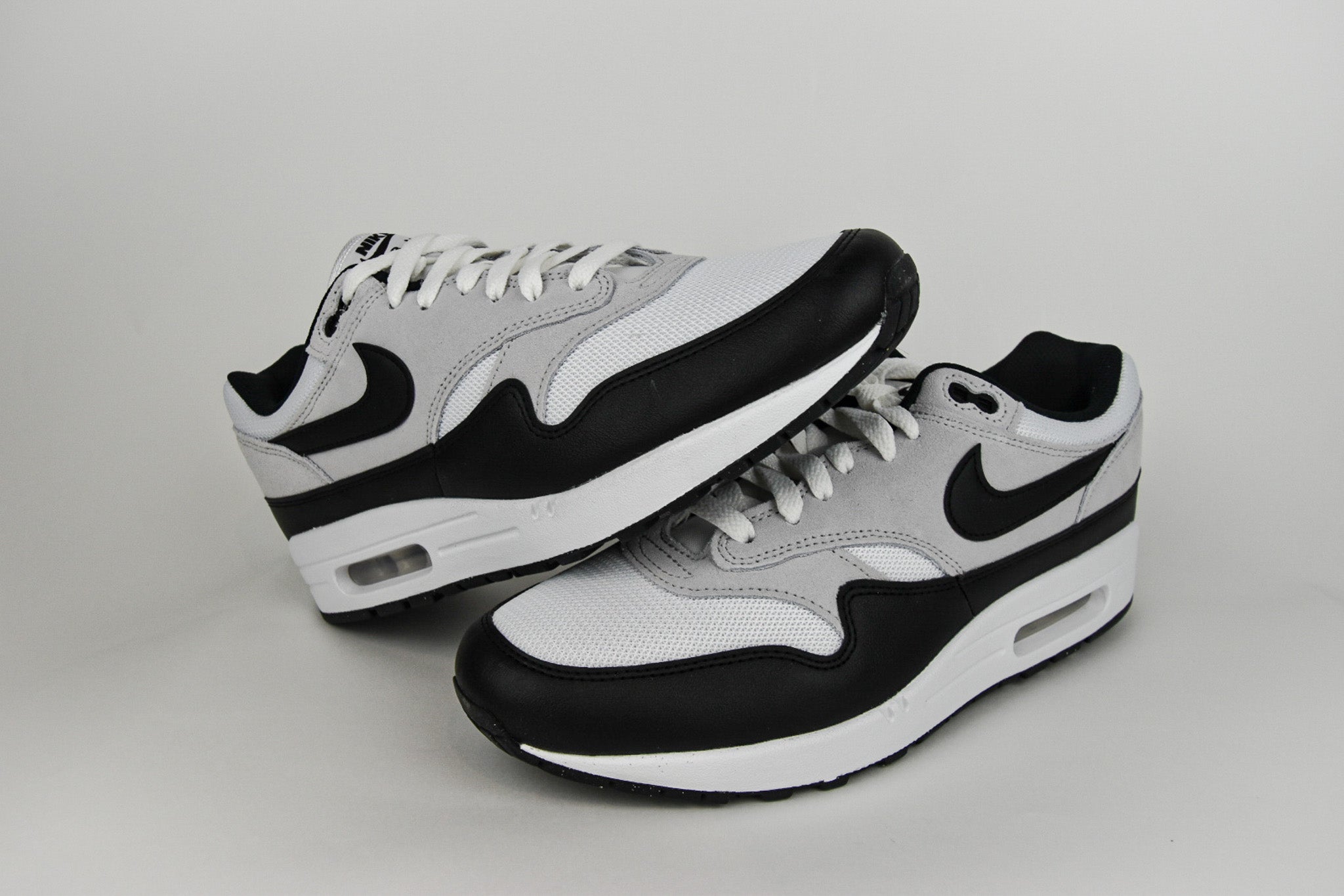 Nike Air Max 1 Essential White Pure Platinum Black