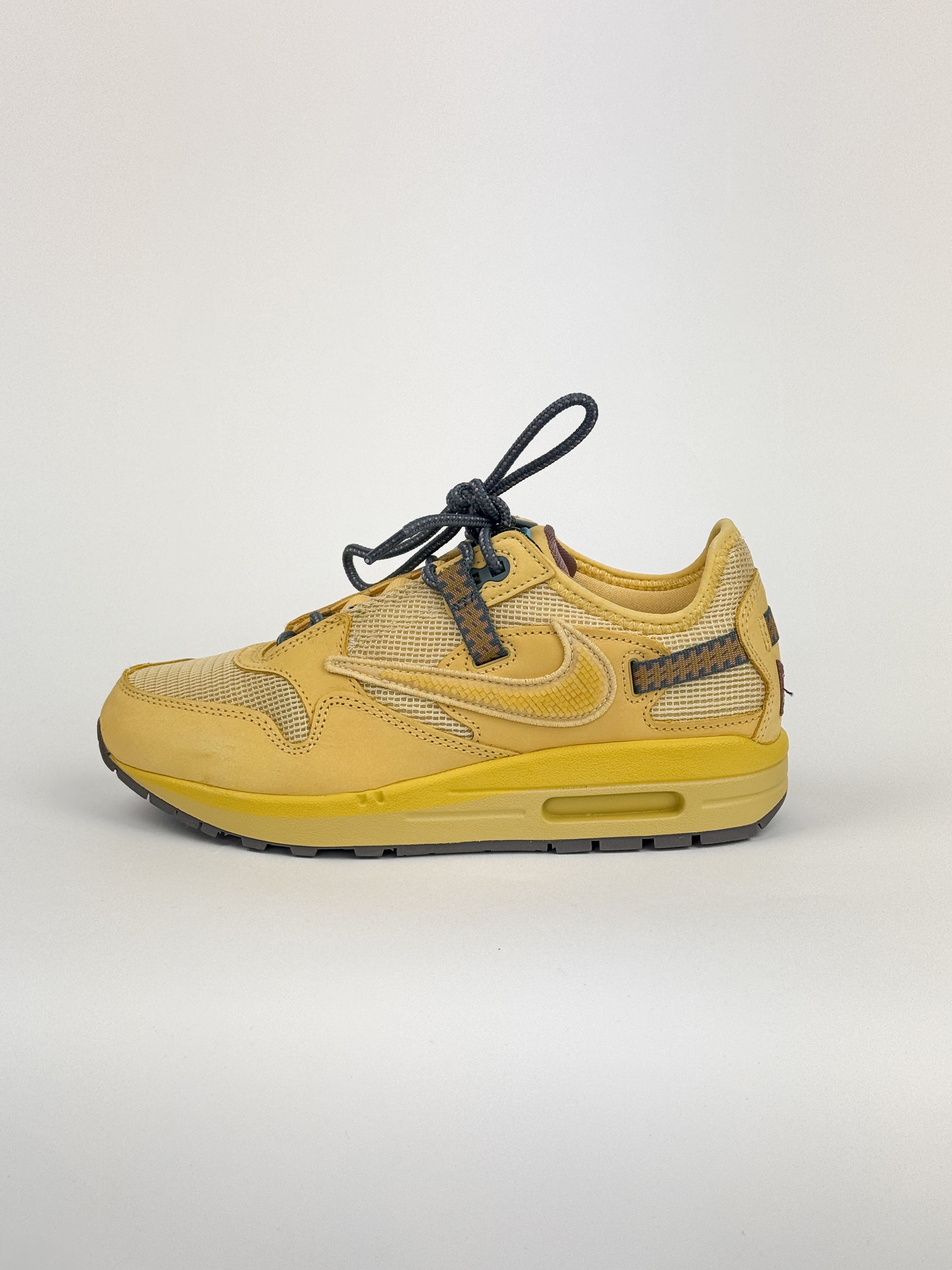Nike Air Max 1 - Travis Scott saturn gold