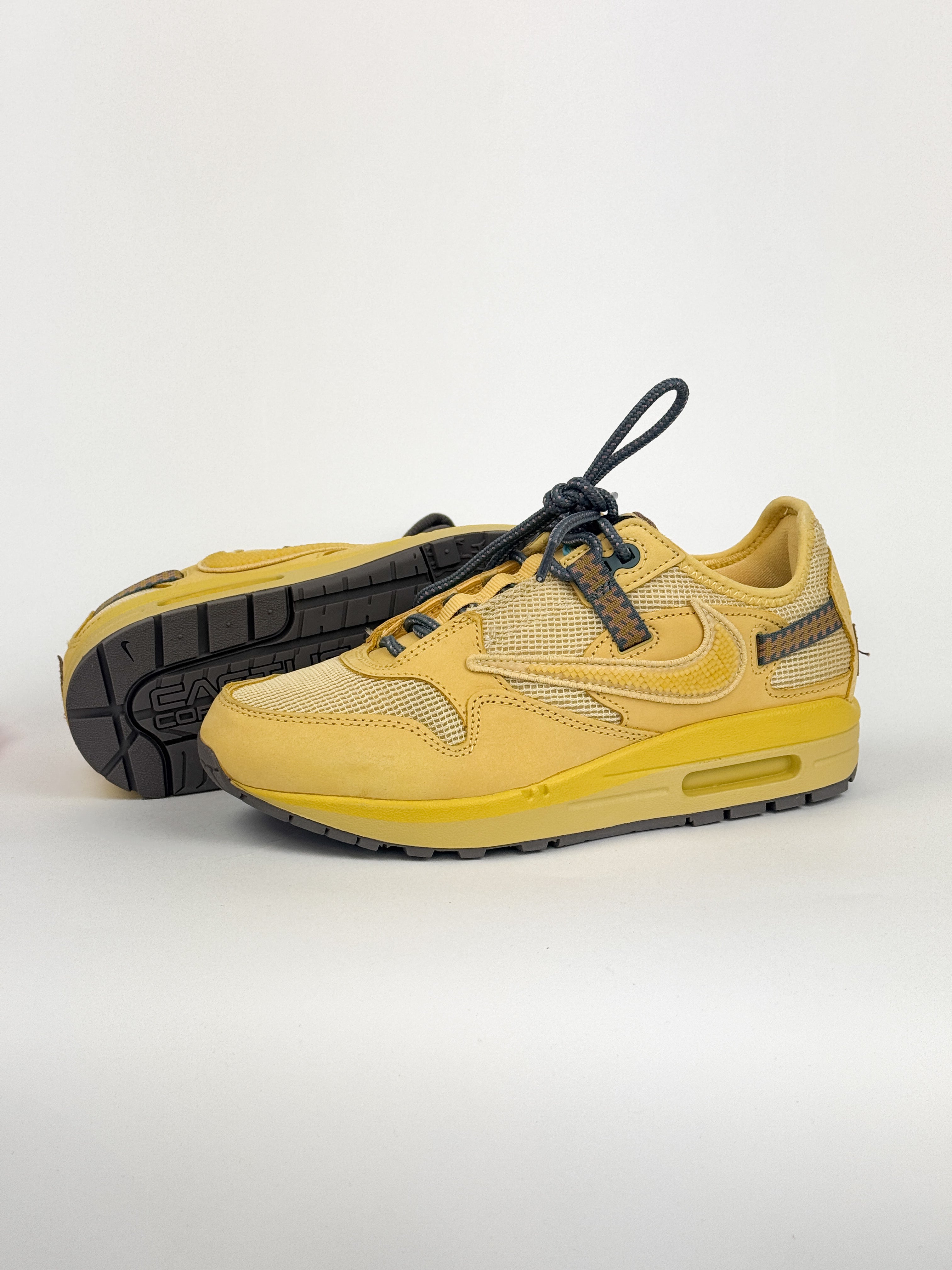 Nike Air Max 1 - Travis Scott saturn gold