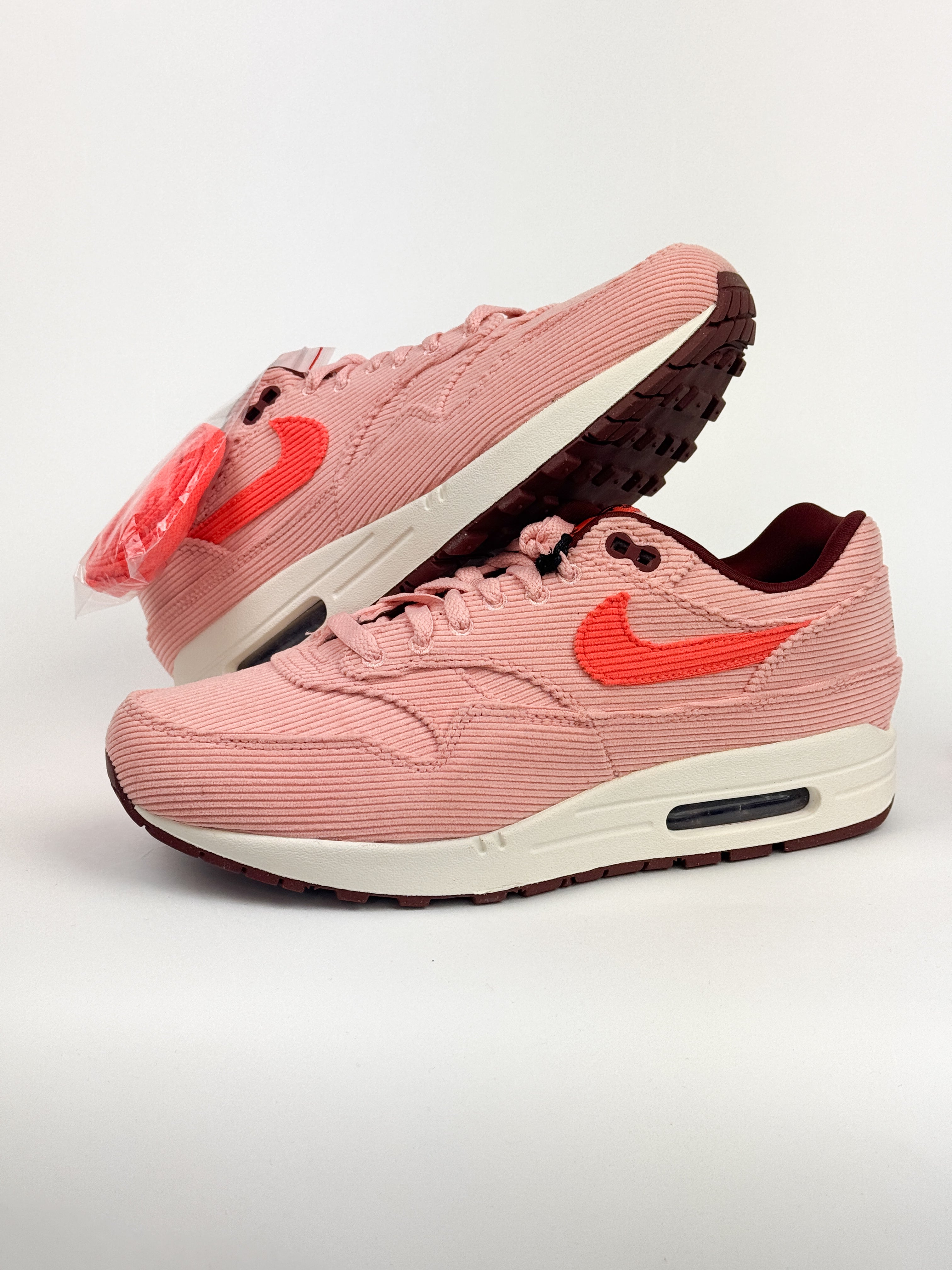 Nike Air Max 1 - Corduroy Coral