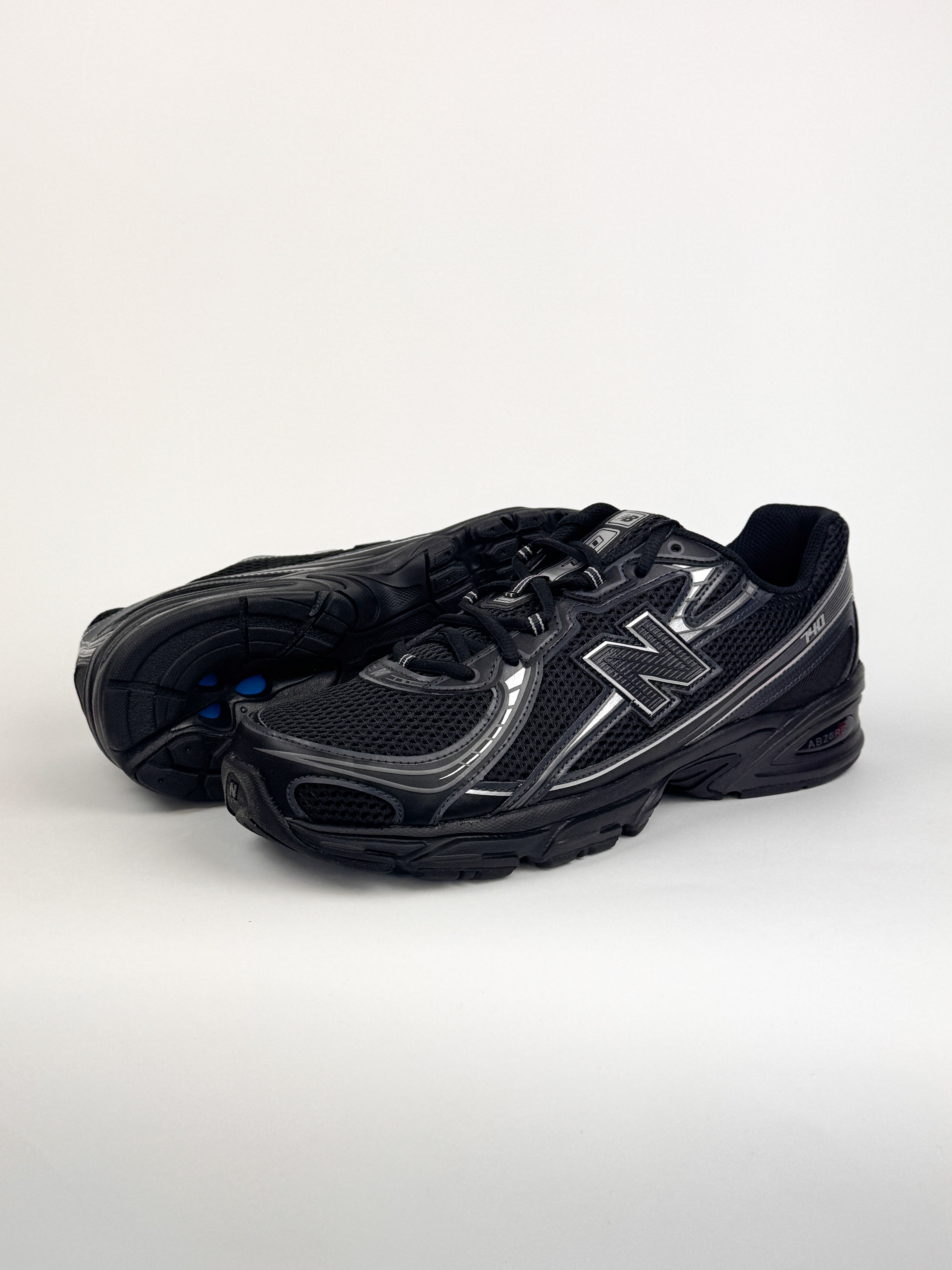 New Balance 740 - BGS