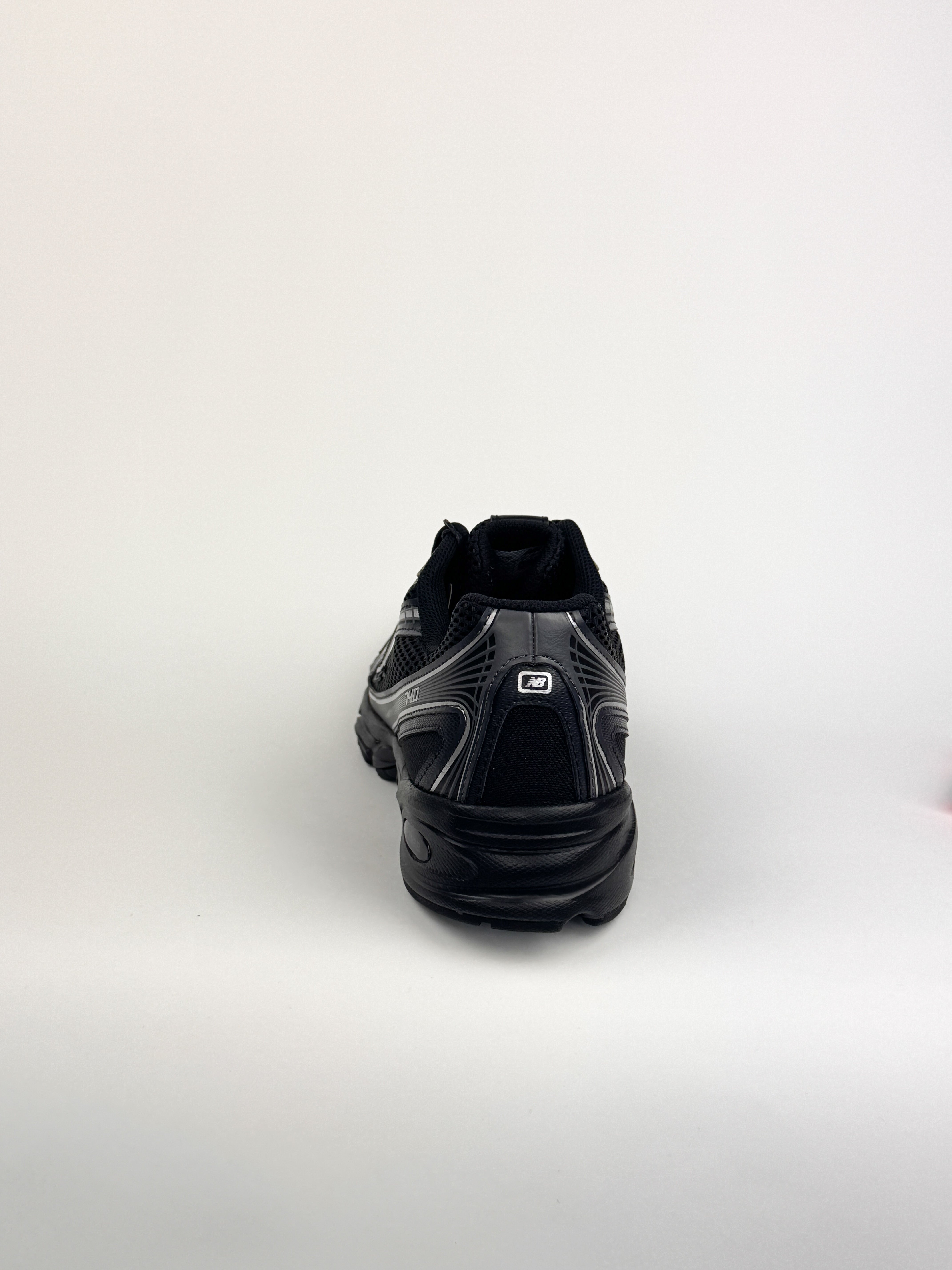 New Balance 740 - BGS