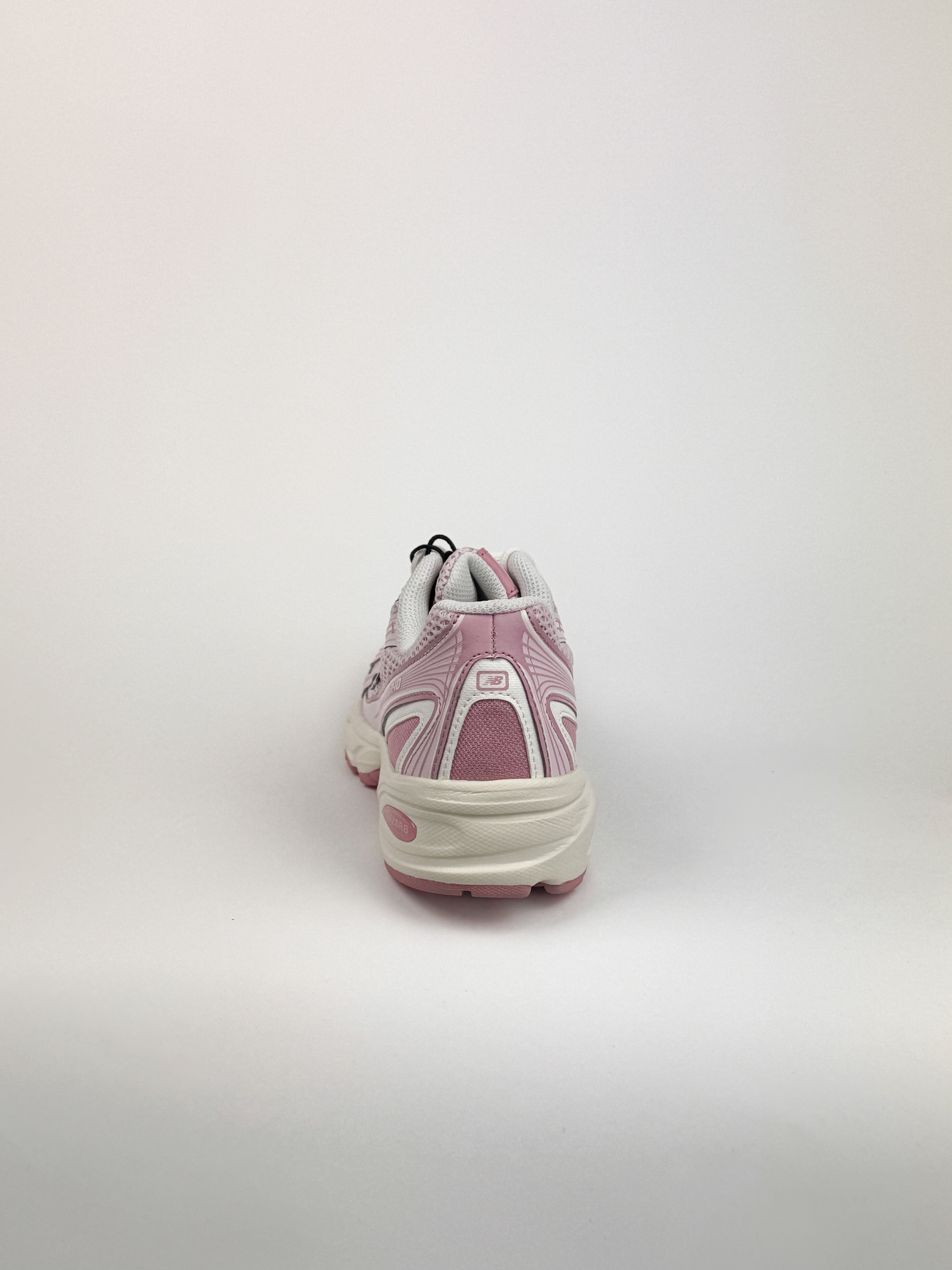New Balance 740 - Pink Granite