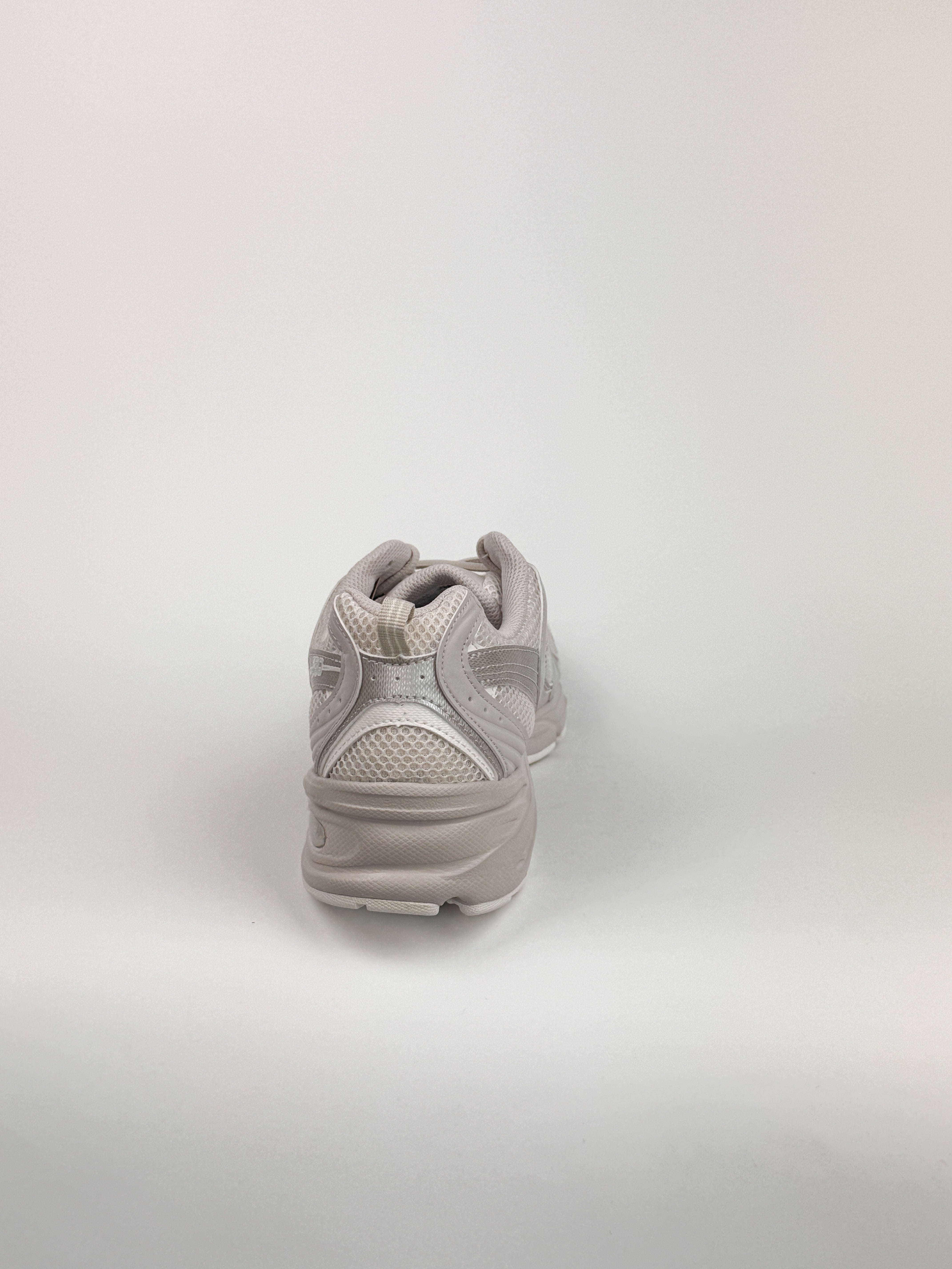 New Balance 530 - Moonbeam