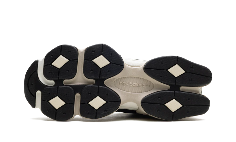 New Balance 9060 Sea Salt Bone