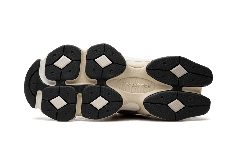 New Balance 9060 Sparrow Flat Taupe