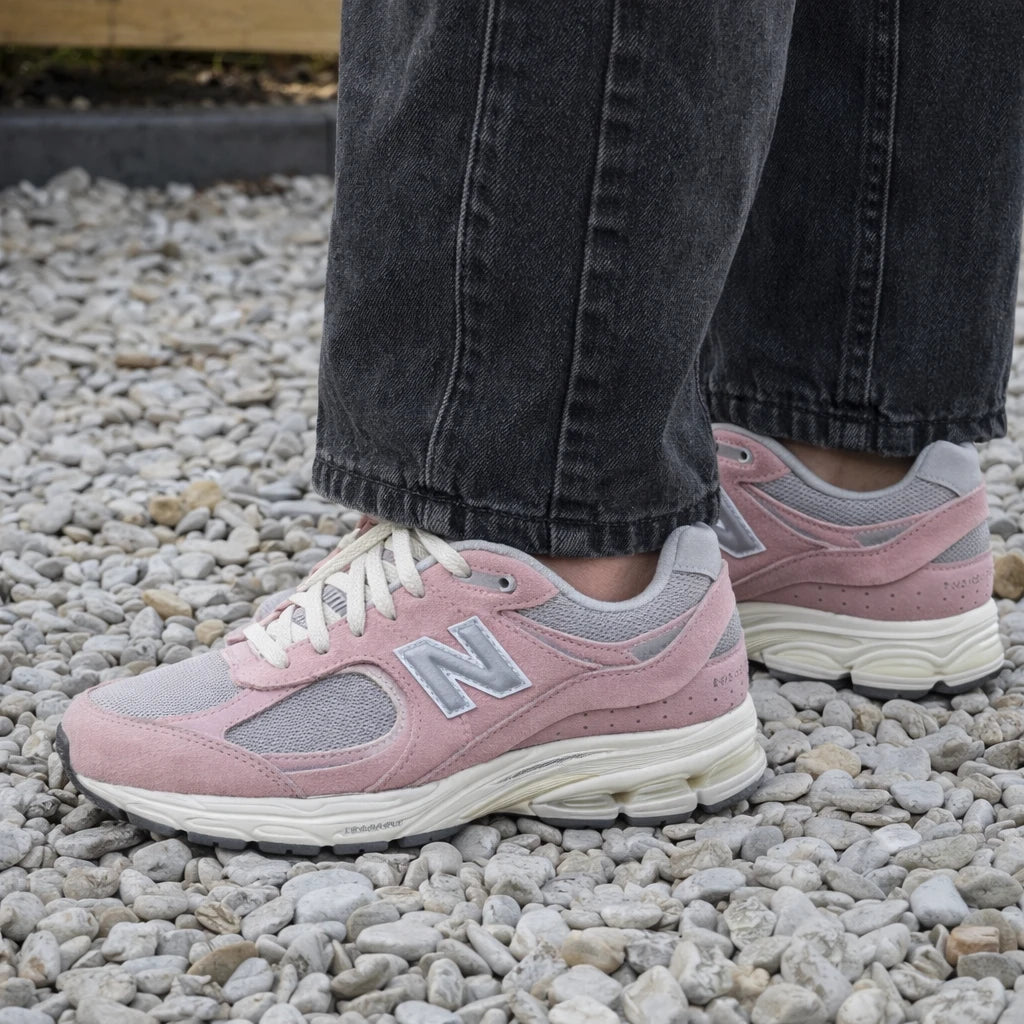New Balance 2002R Orb Pink