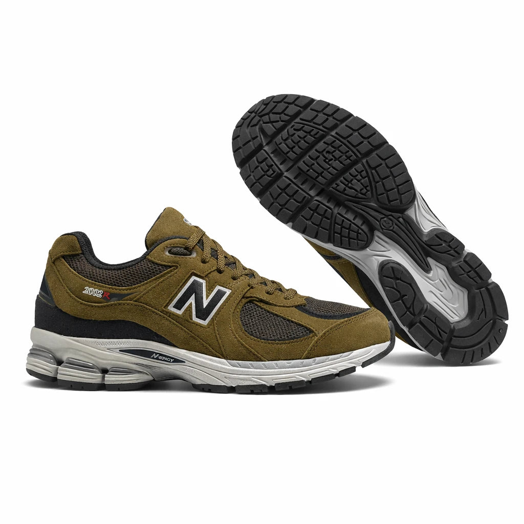 New Balance 2002R Woodland Black