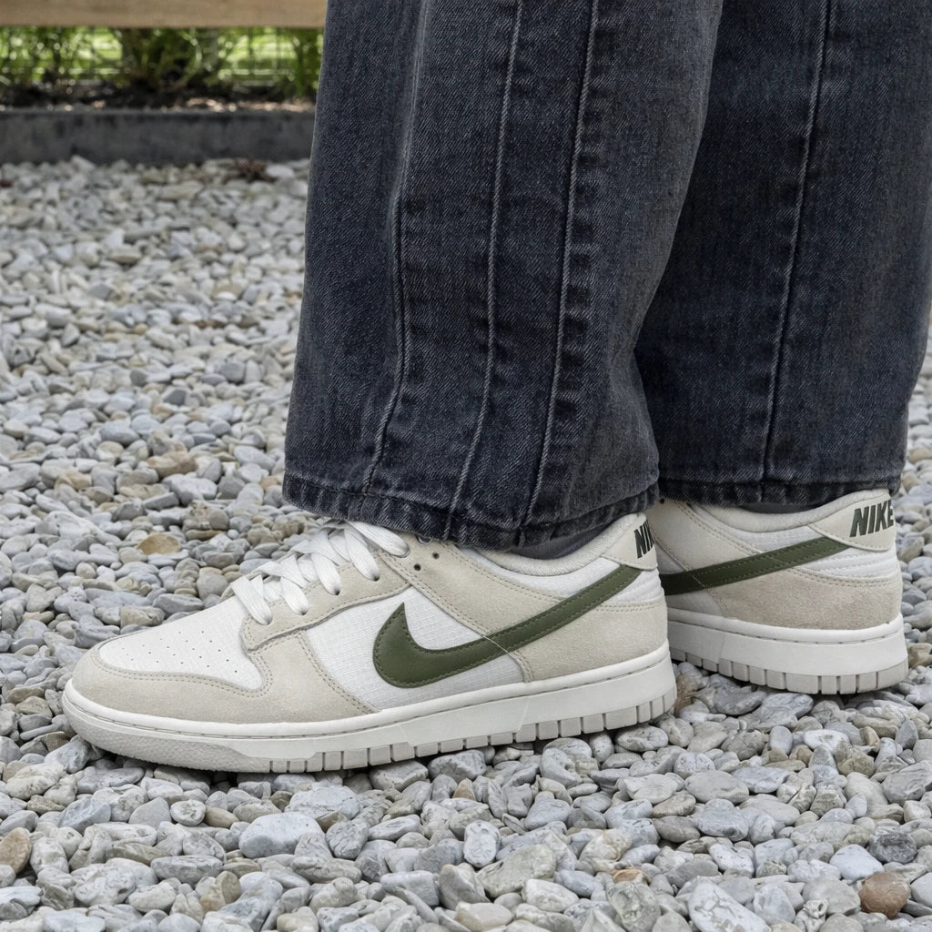 Nike Dunk Low Leaf Veins