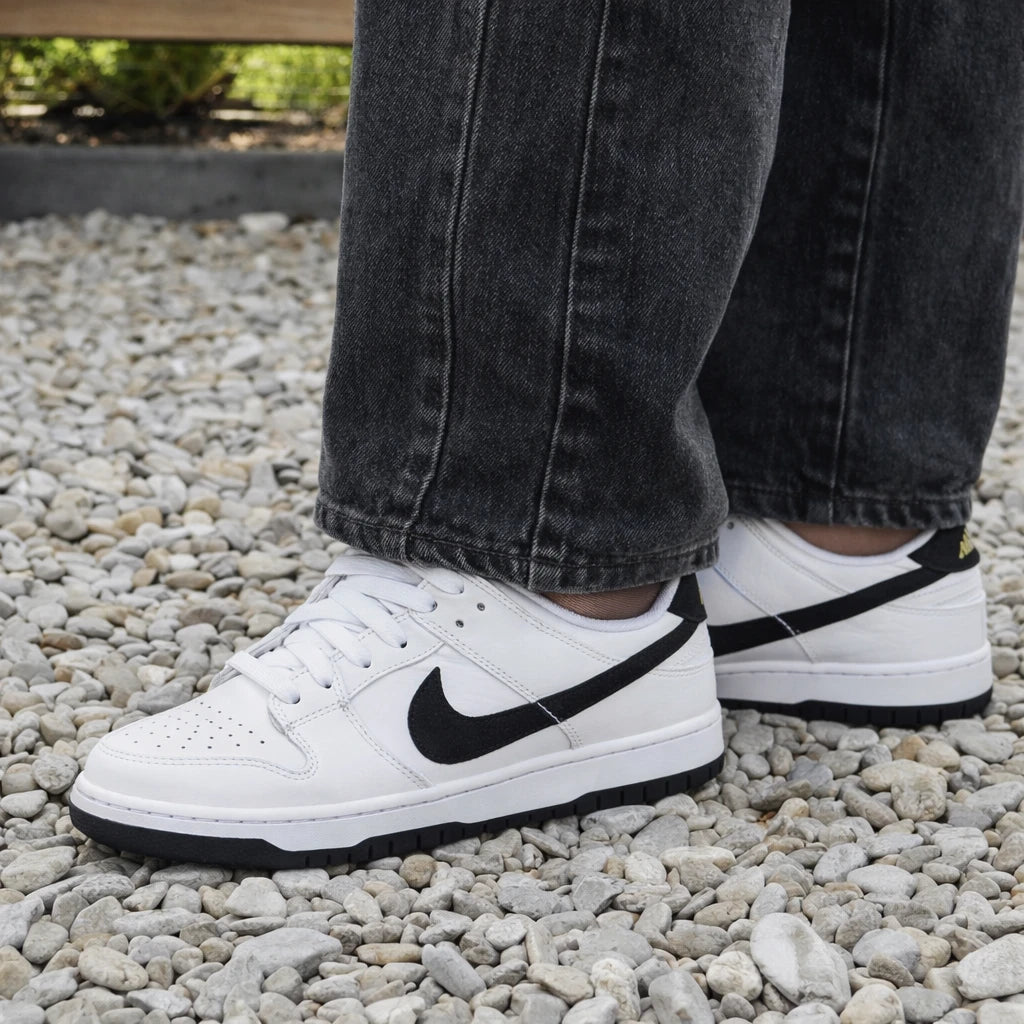 Nike SB Dunk Low White Black