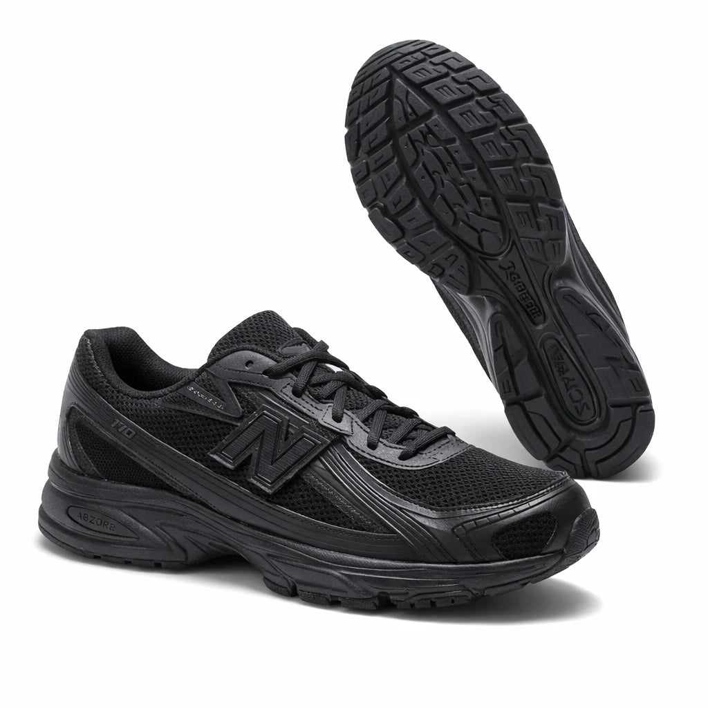 New Balance 740 Triple Black
